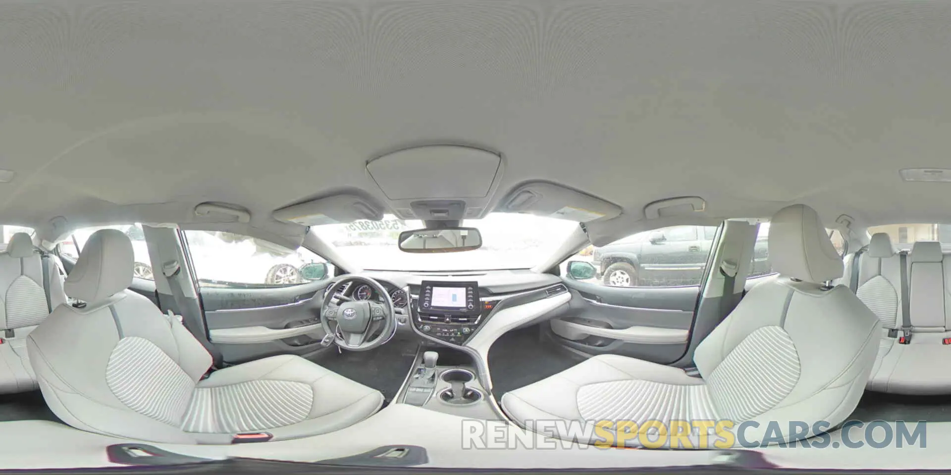 14 fotografías del automóvil dañado 4T1T11AKXRU872204 TOYOTA CAMRY 2024
