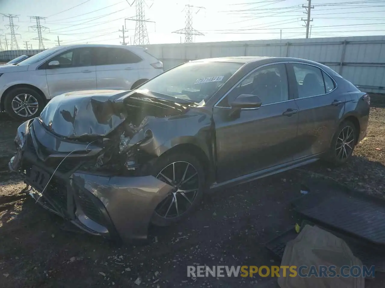1 fotografías del automóvil dañado 4T1T11BK0RU116069 TOYOTA CAMRY 2024