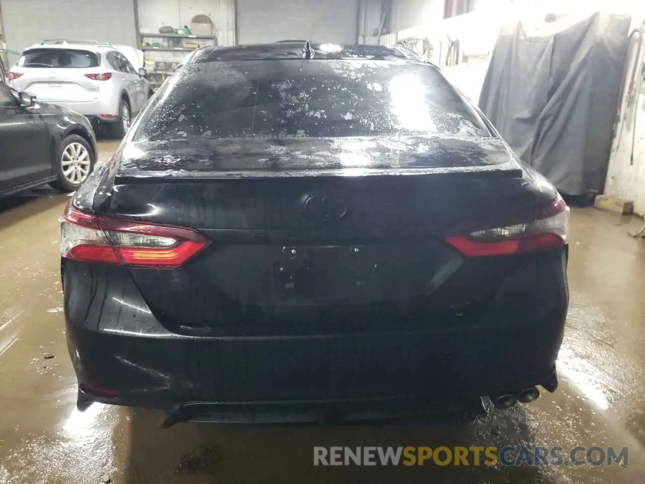 6 fotografías del automóvil dañado 4T1T11BK0RU121191 TOYOTA CAMRY 2024