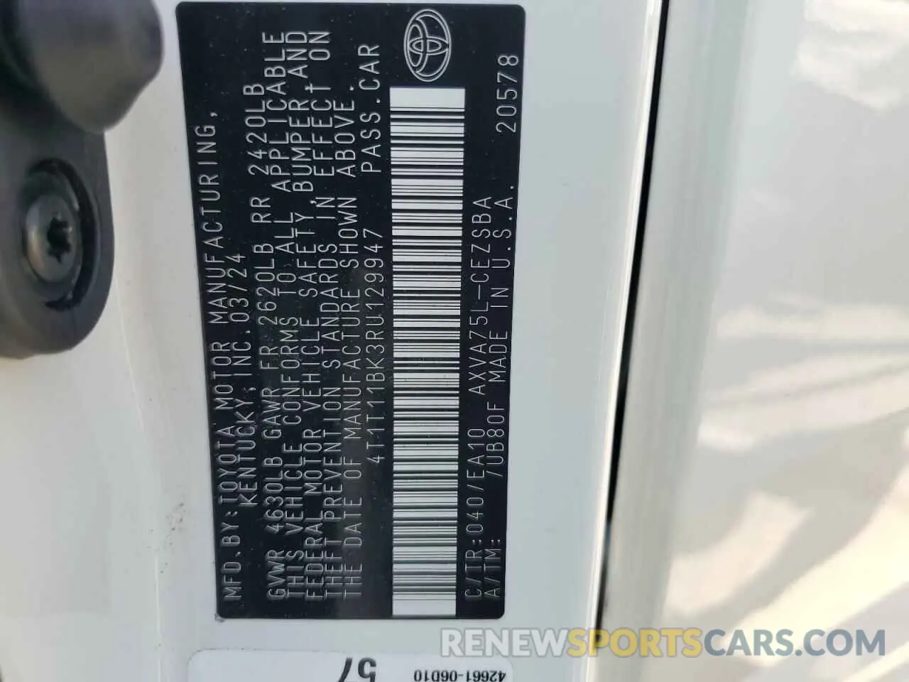 12 fotografías del automóvil dañado 4T1T11BK3RU129947 TOYOTA CAMRY 2024