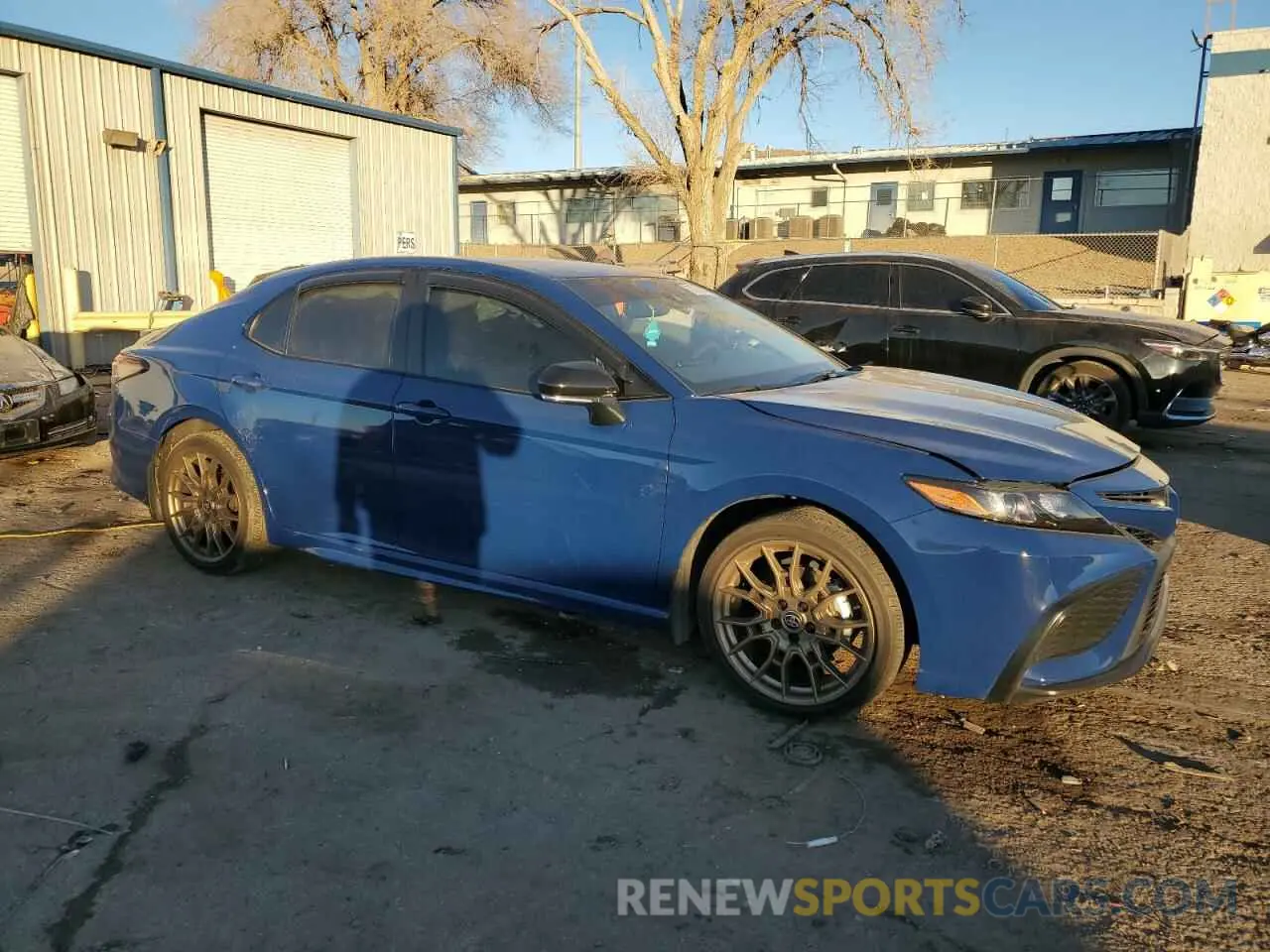 4 fotografías del automóvil dañado 4T1T11BK8RU119141 TOYOTA CAMRY 2024