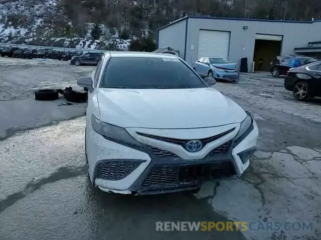 11 fotografías del automóvil dañado 4T1T31AK3RU064559 TOYOTA CAMRY 2024