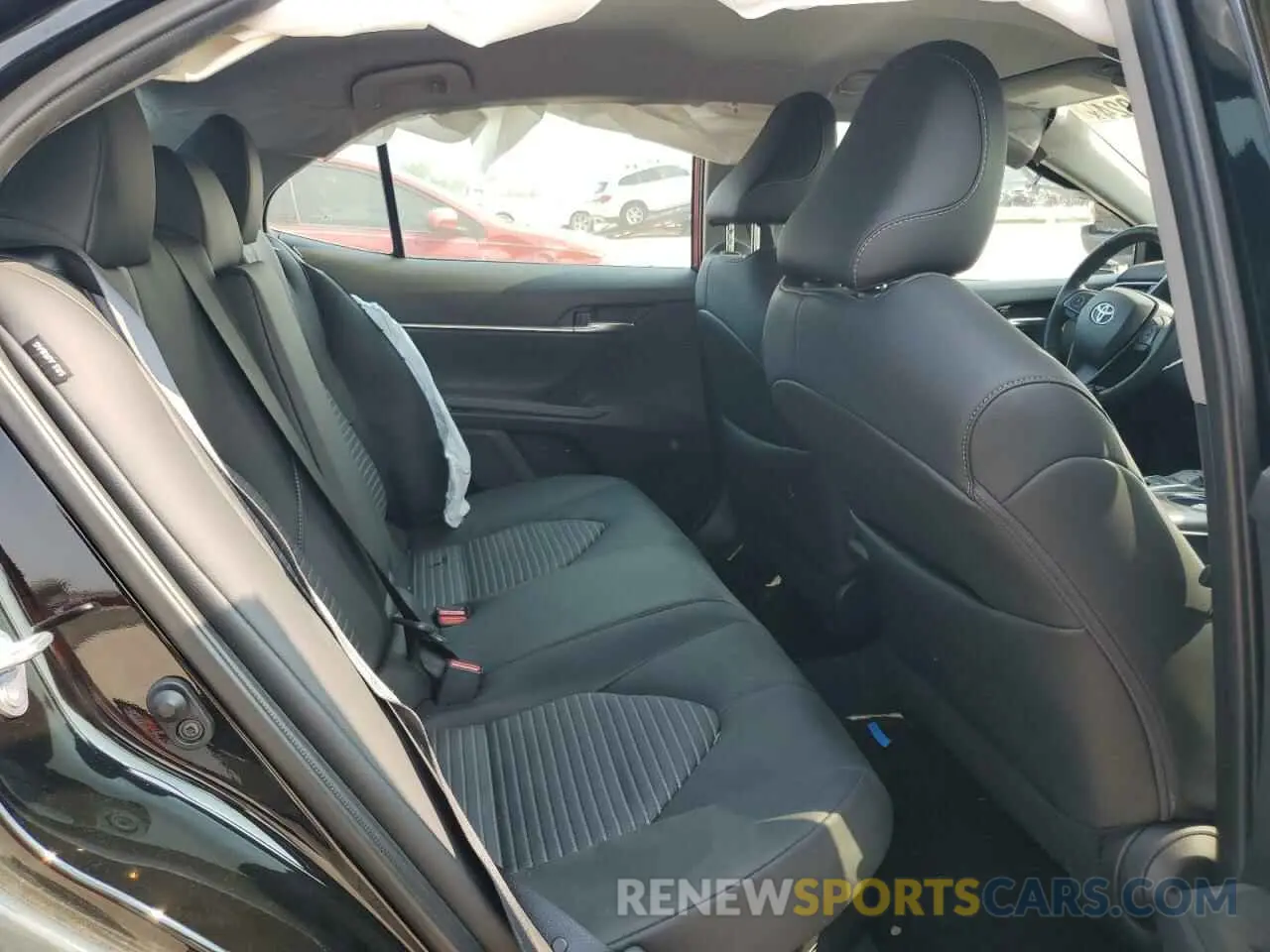 10 fotografías del automóvil dañado 4T1T31AK8RU069045 TOYOTA CAMRY 2024