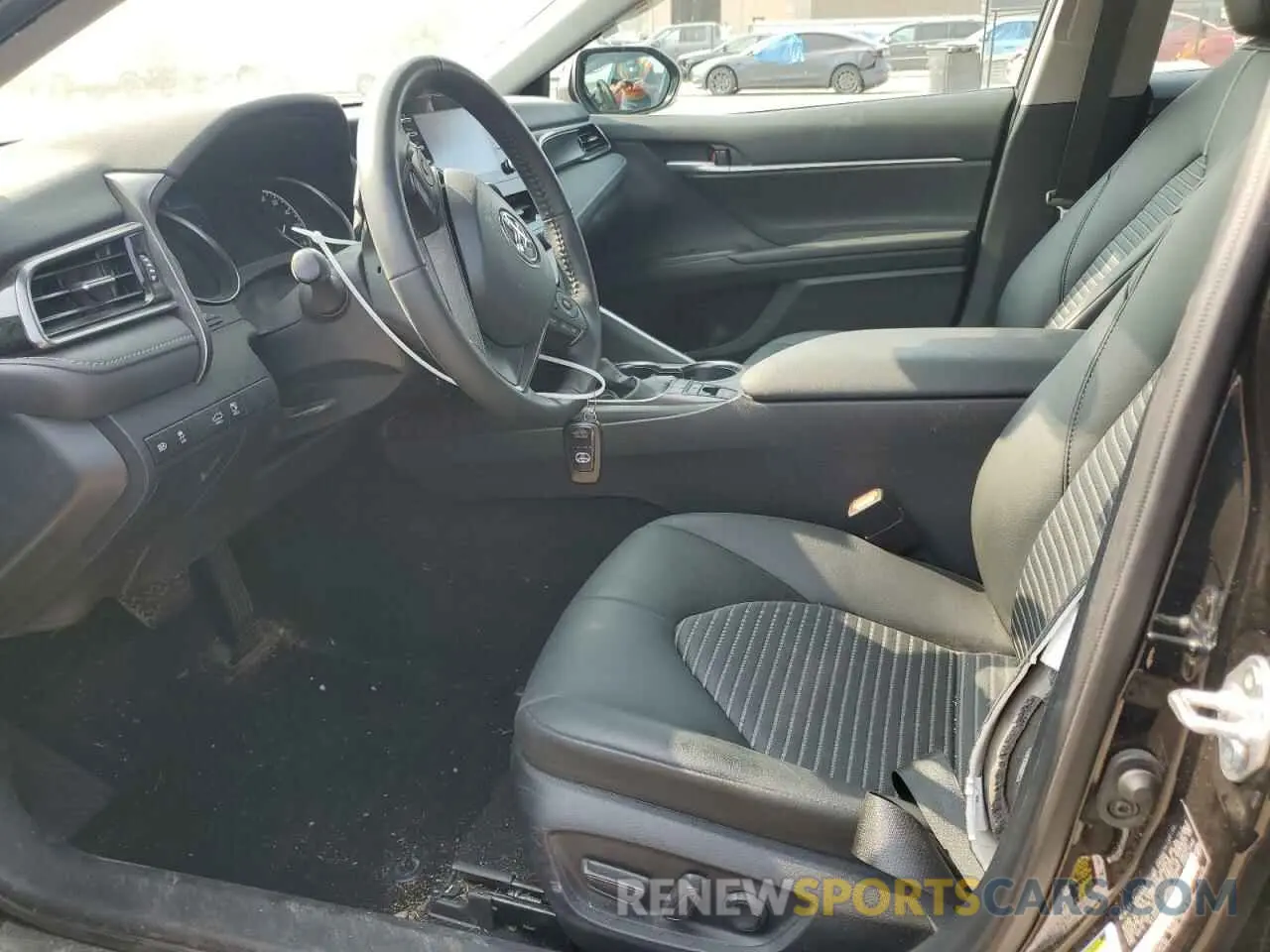 7 fotografías del automóvil dañado 4T1T31AK8RU069045 TOYOTA CAMRY 2024