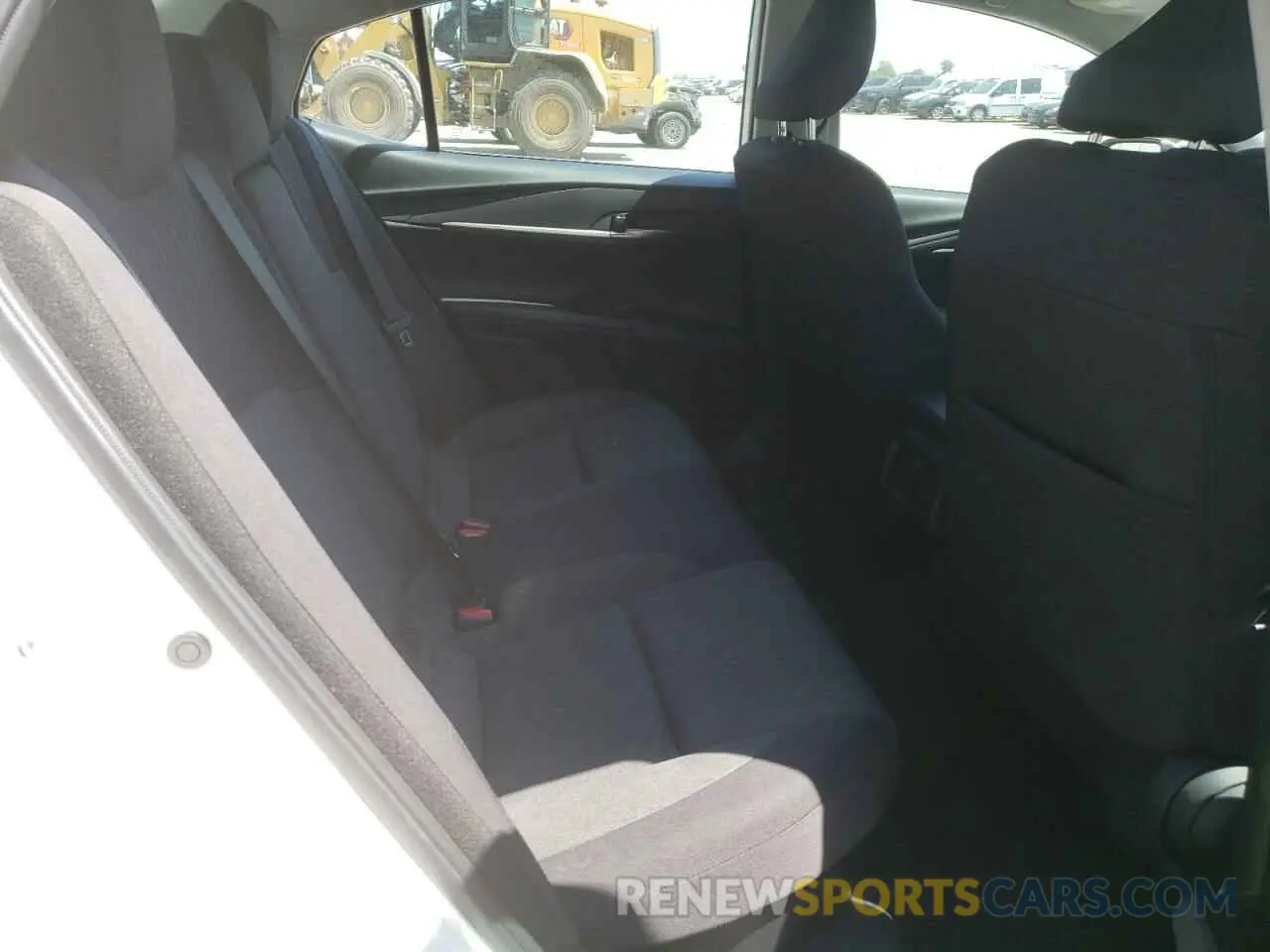 10 fotografías del automóvil dañado 4T1DAACK0SU001206 TOYOTA CAMRY 2025