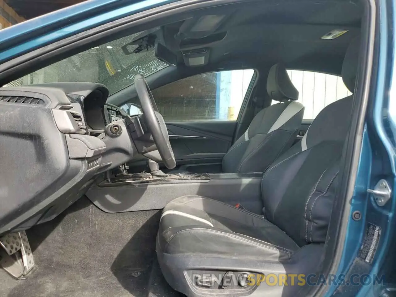7 fotografías del automóvil dañado 4T1DAACK0SU005496 TOYOTA CAMRY 2025