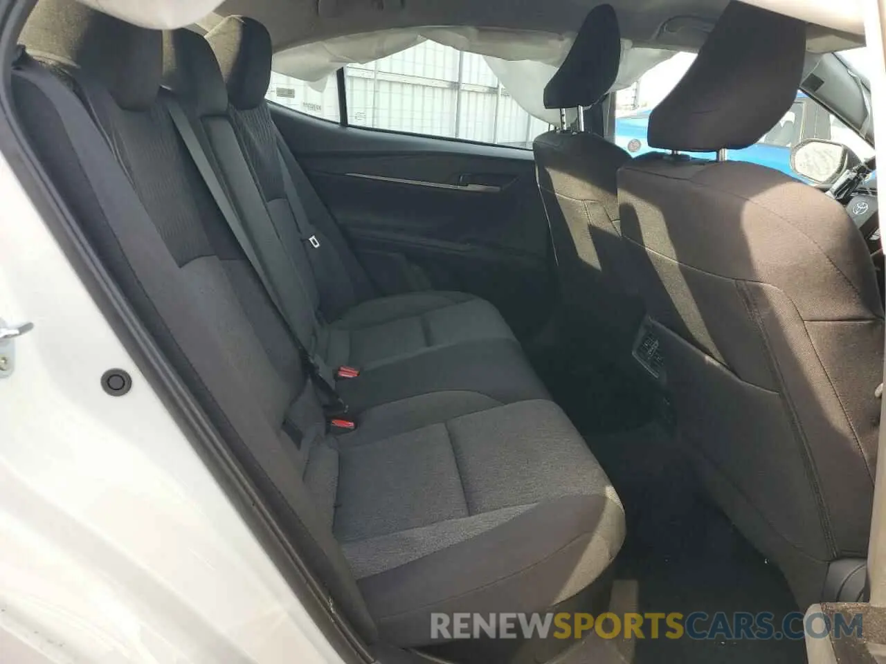 10 fotografías del automóvil dañado 4T1DAACK0SU018121 TOYOTA CAMRY 2025