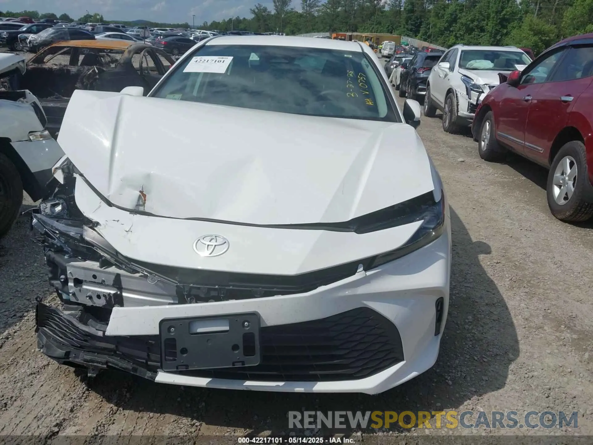 12 fotografías del automóvil dañado 4T1DAACK0SU020757 TOYOTA CAMRY 2025