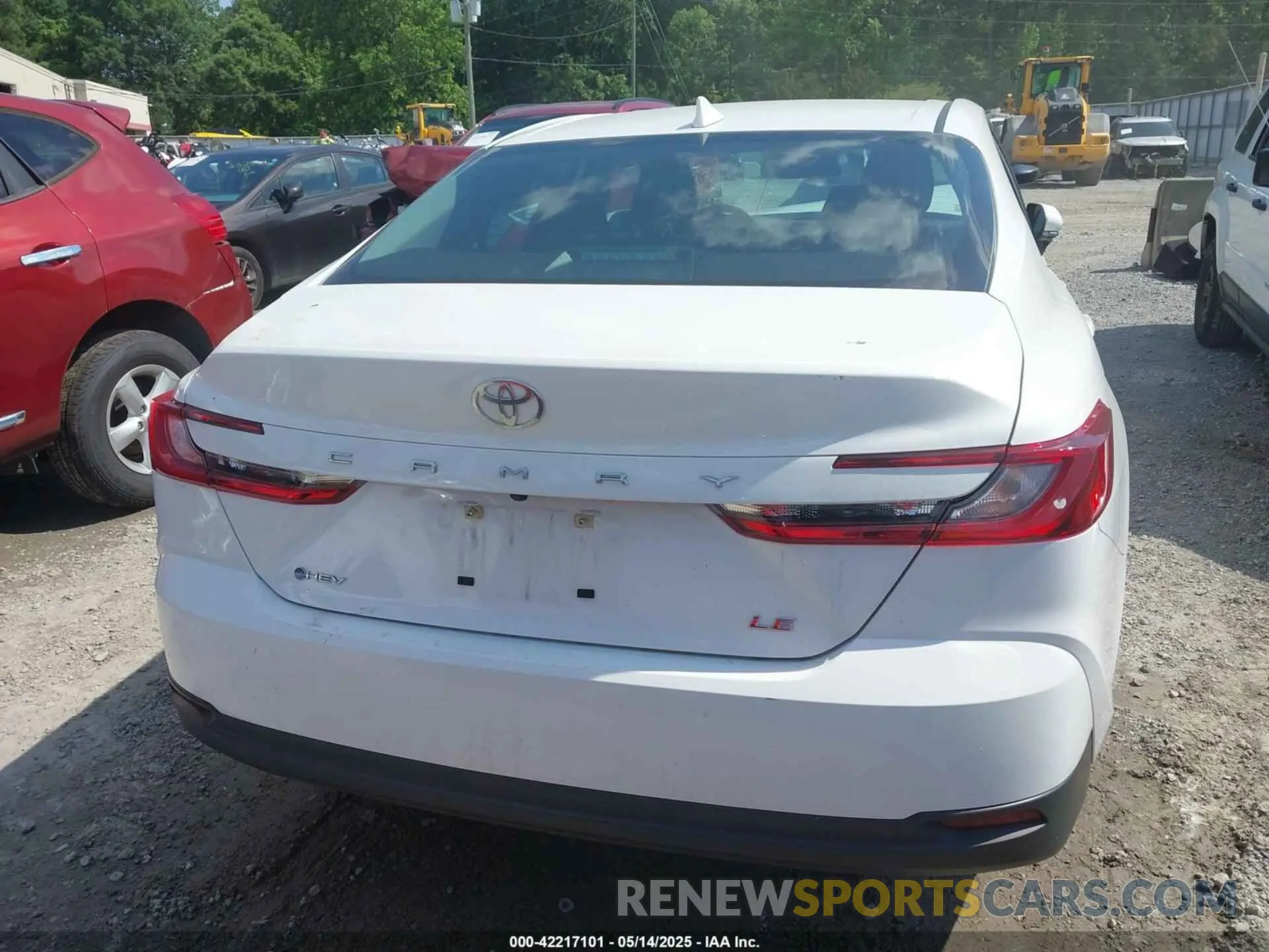 16 fotografías del automóvil dañado 4T1DAACK0SU020757 TOYOTA CAMRY 2025