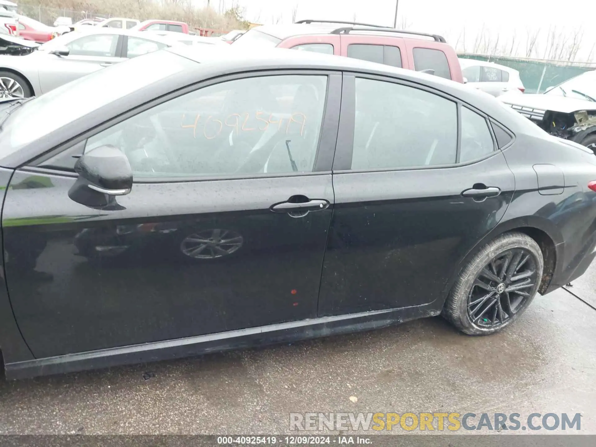 15 fotografías del automóvil dañado 4T1DAACK0SU021312 TOYOTA CAMRY 2025