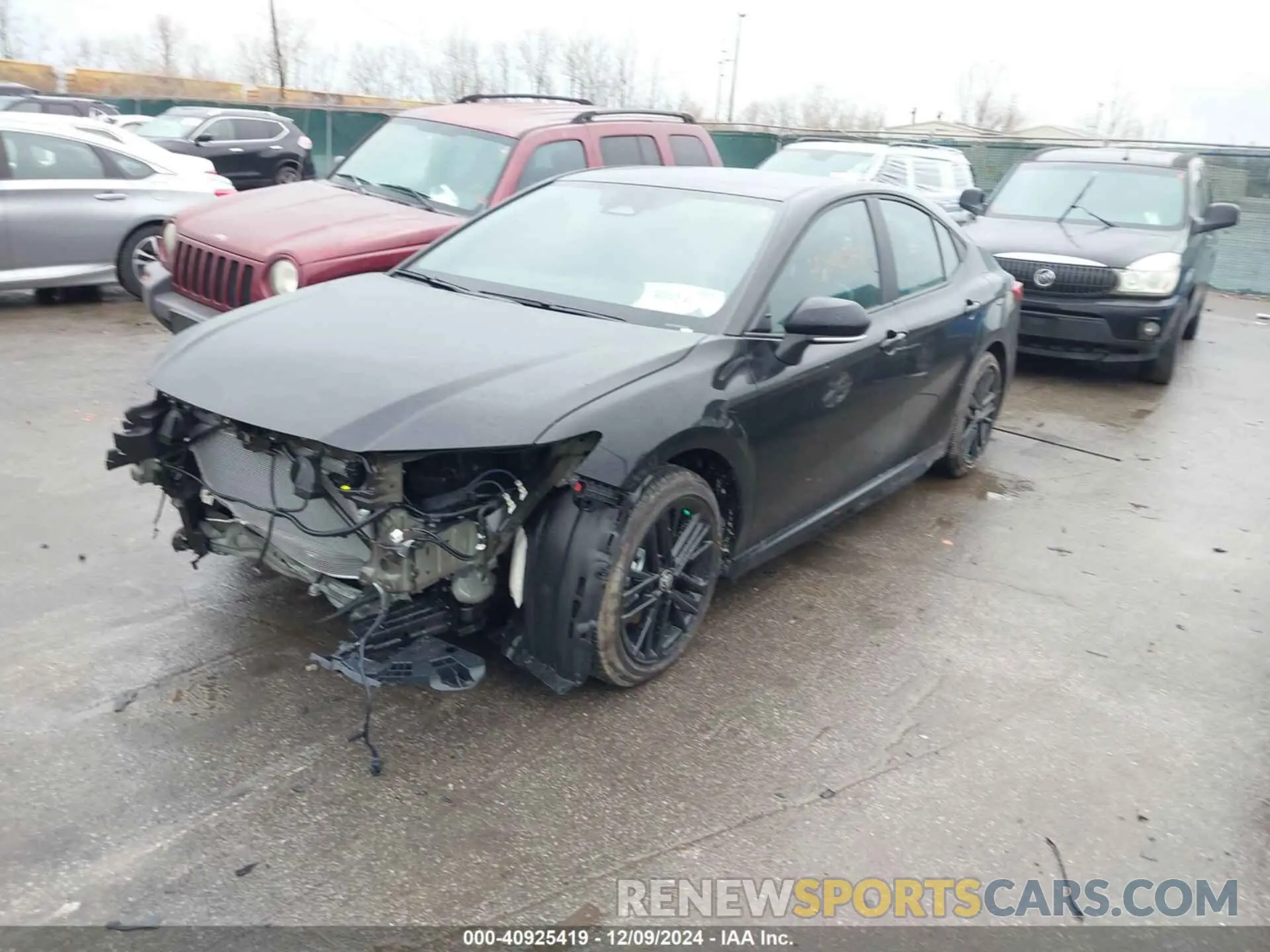 2 fotografías del automóvil dañado 4T1DAACK0SU021312 TOYOTA CAMRY 2025