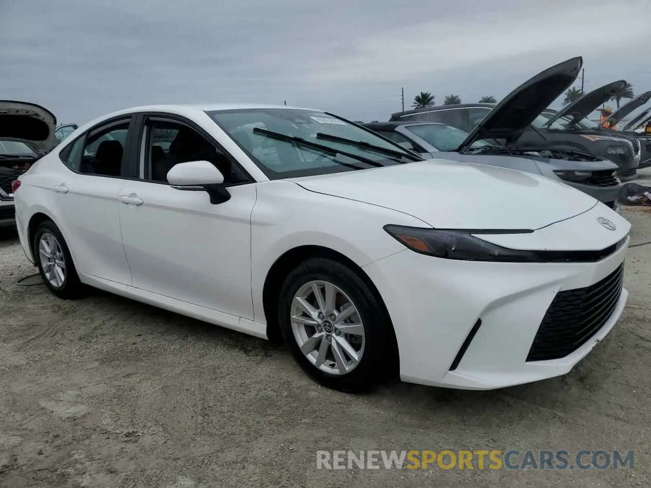 4 fotografías del automóvil dañado 4T1DAACK0SU036893 TOYOTA CAMRY 2025
