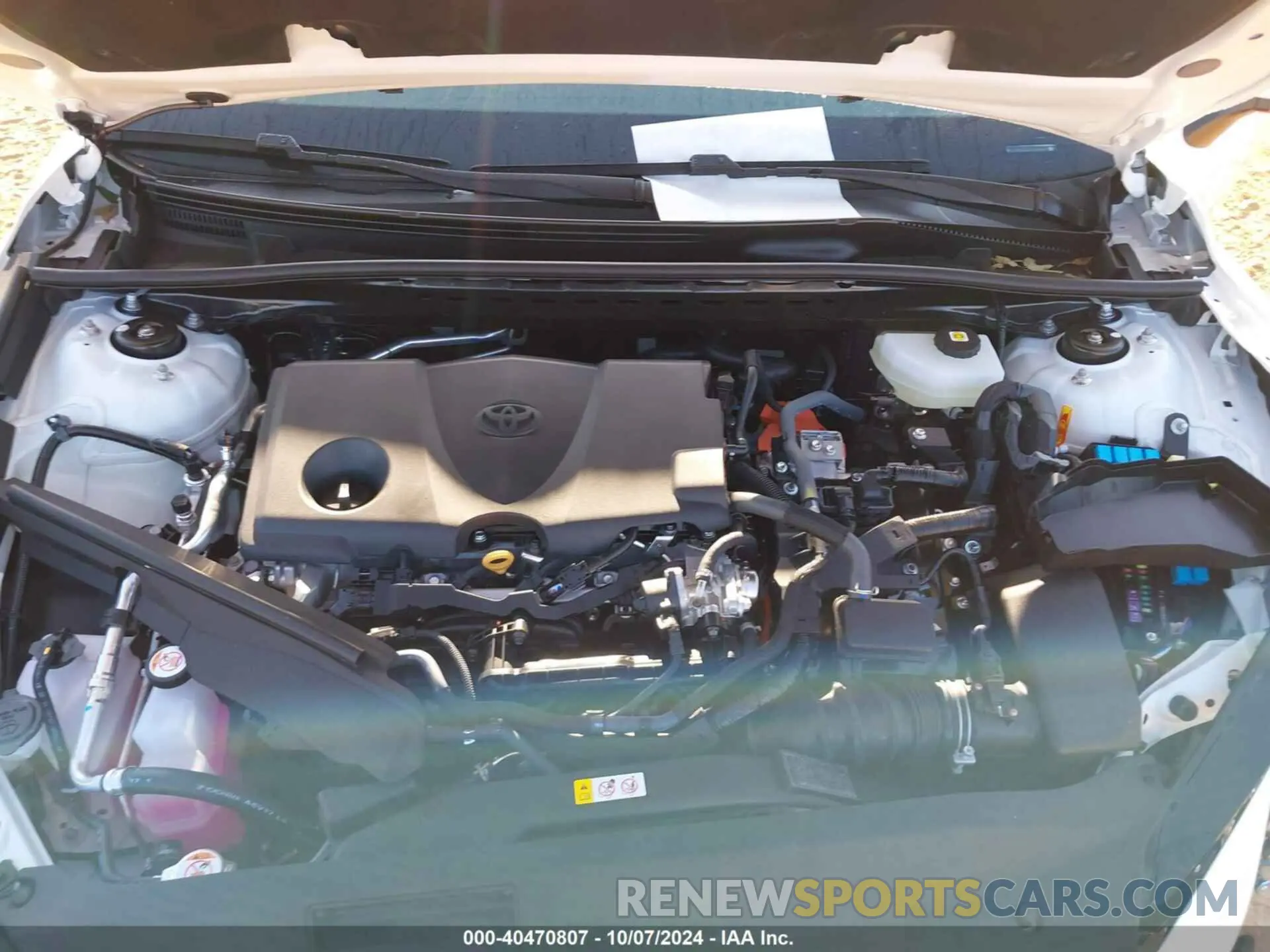 10 fotografías del automóvil dañado 4T1DAACK0SU047084 TOYOTA CAMRY 2025