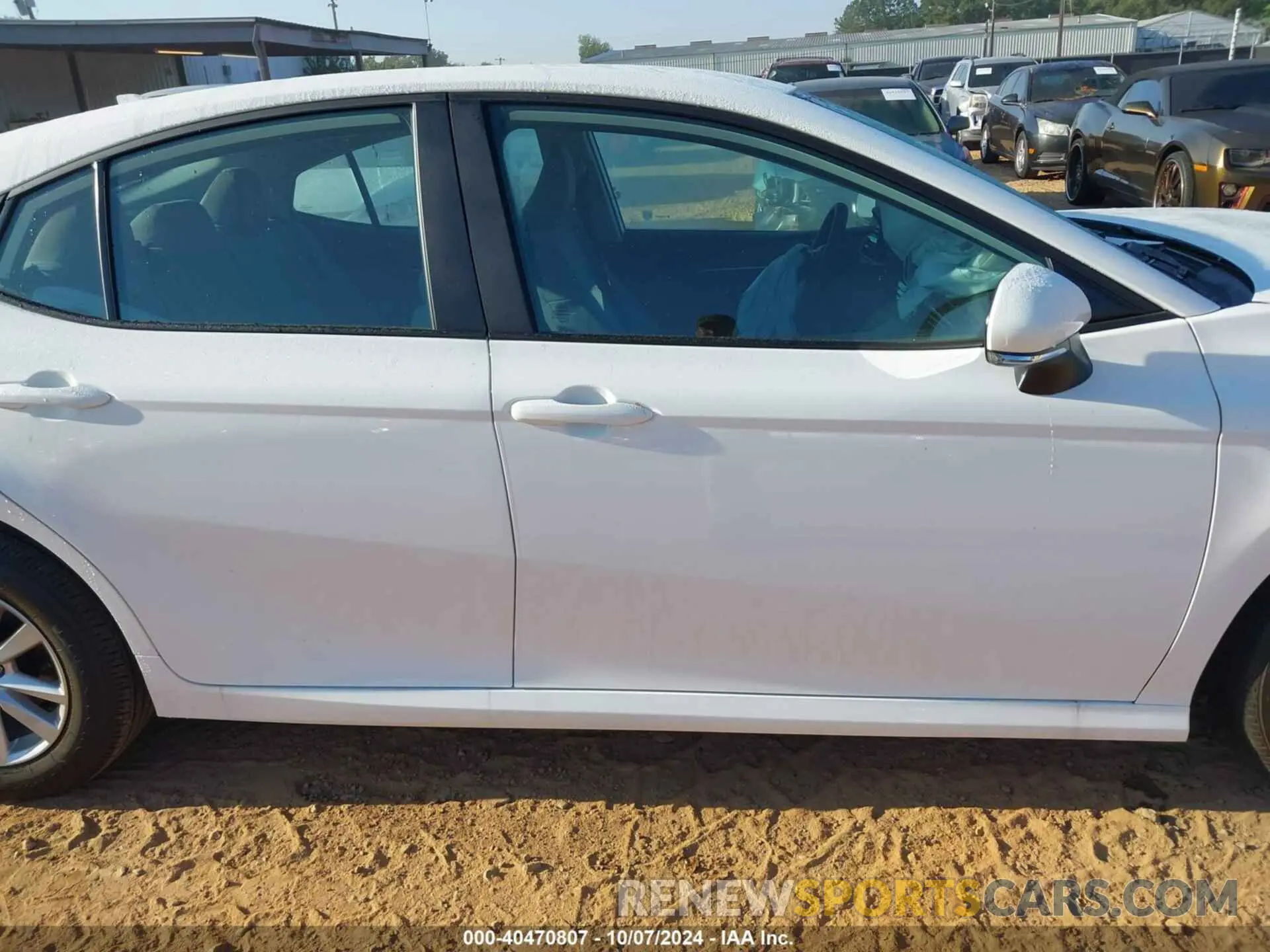 14 fotografías del automóvil dañado 4T1DAACK0SU047084 TOYOTA CAMRY 2025