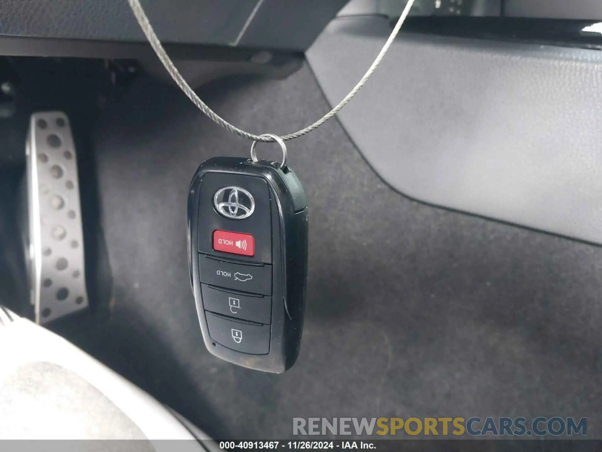 11 fotografías del automóvil dañado 4T1DAACK0SU050048 TOYOTA CAMRY 2025