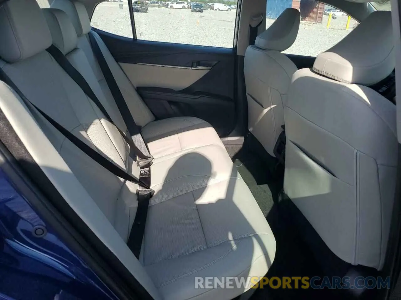 10 fotografías del automóvil dañado 4T1DAACK0SU053452 TOYOTA CAMRY 2025