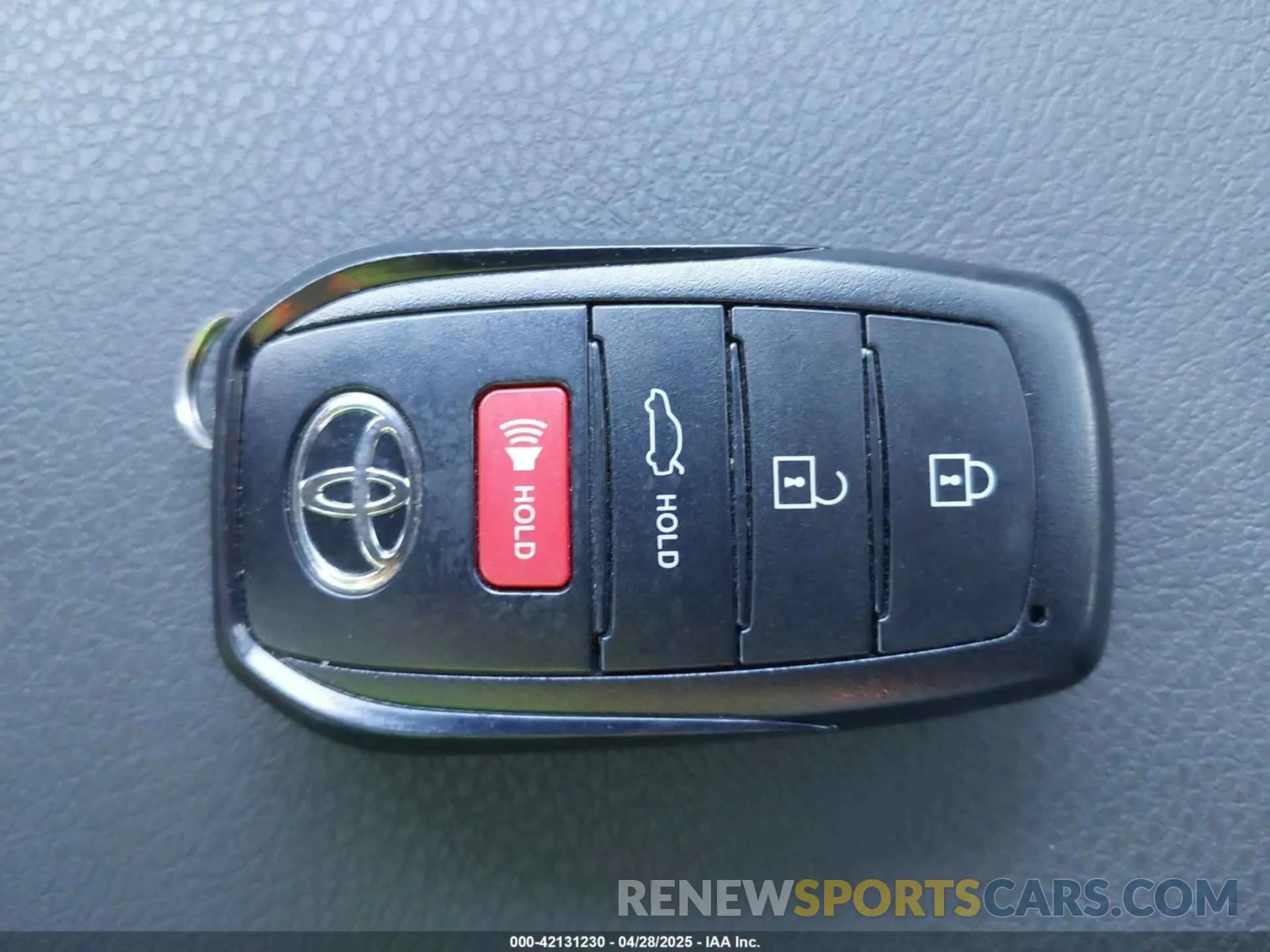 11 fotografías del automóvil dañado 4T1DAACK0SU071837 TOYOTA CAMRY 2025