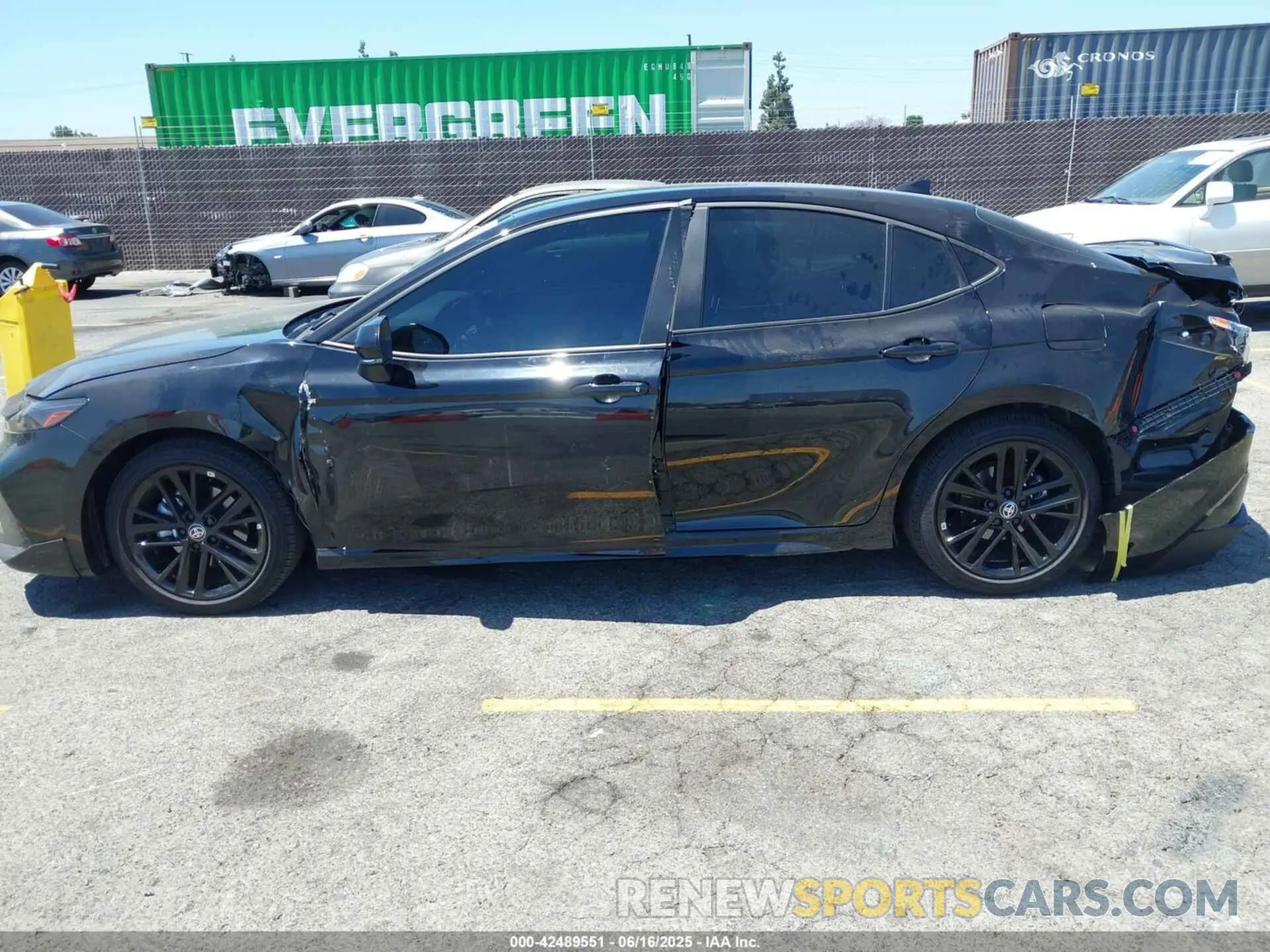 14 fotografías del automóvil dañado 4T1DAACK0SU074561 TOYOTA CAMRY 2025