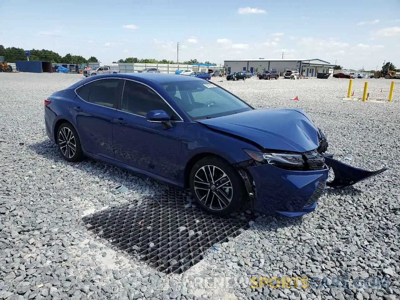 4 fotografías del automóvil dañado 4T1DAACK0SU075581 TOYOTA CAMRY 2025