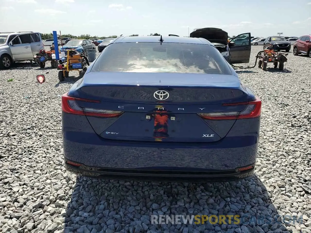 6 fotografías del automóvil dañado 4T1DAACK0SU075581 TOYOTA CAMRY 2025