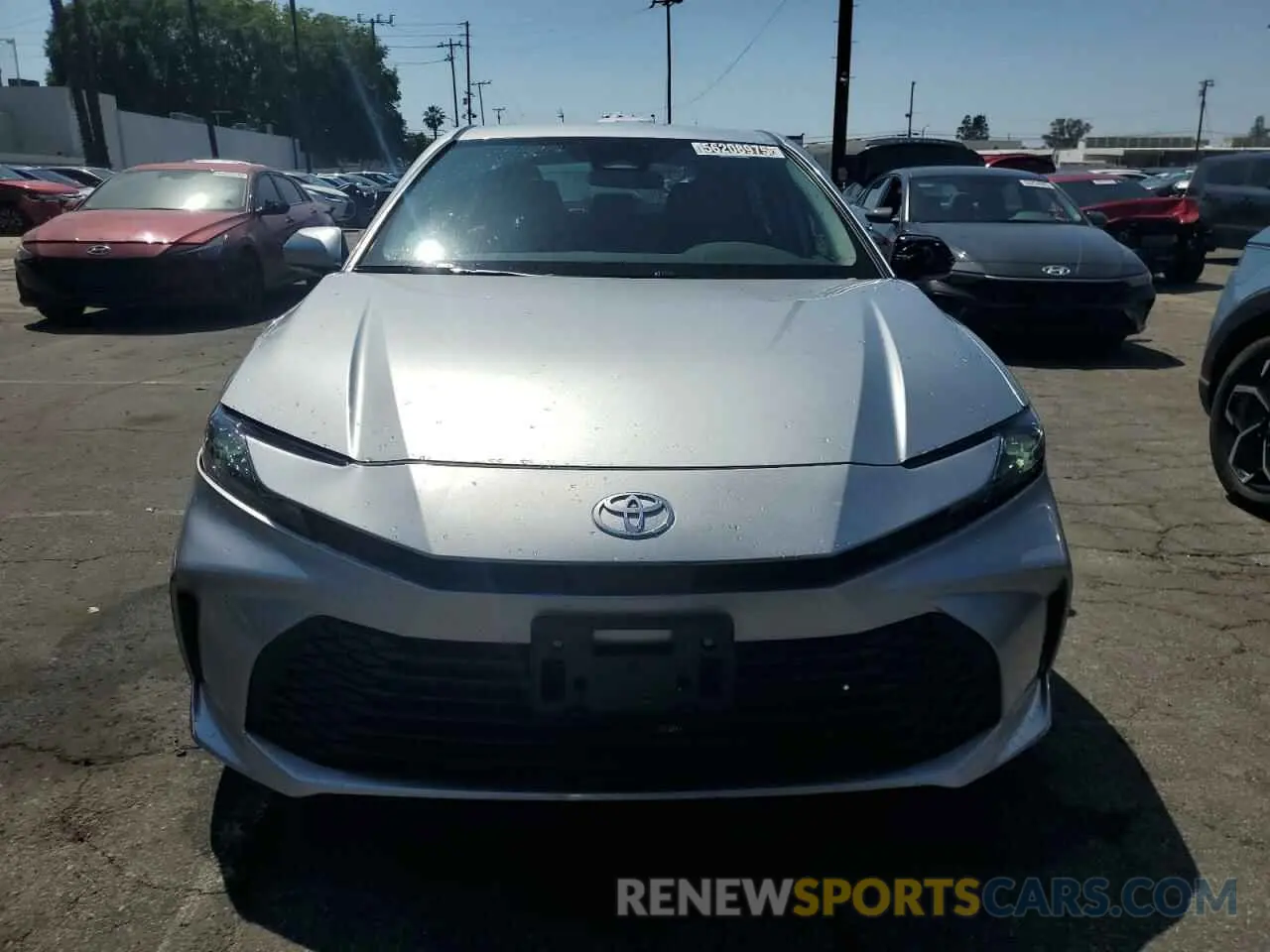 5 fotografías del automóvil dañado 4T1DAACK0SU509191 TOYOTA CAMRY 2025