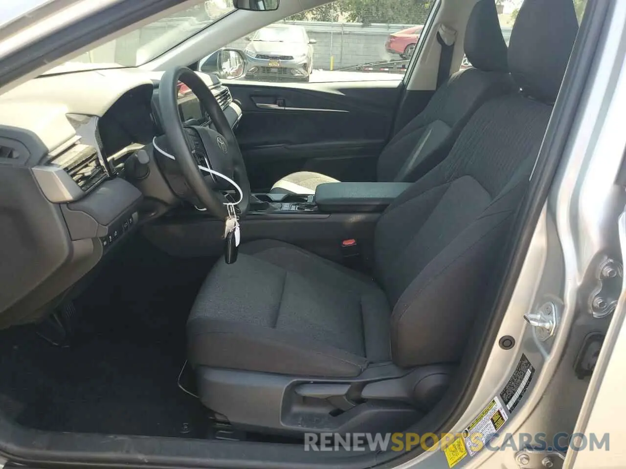 7 fotografías del automóvil dañado 4T1DAACK0SU509191 TOYOTA CAMRY 2025