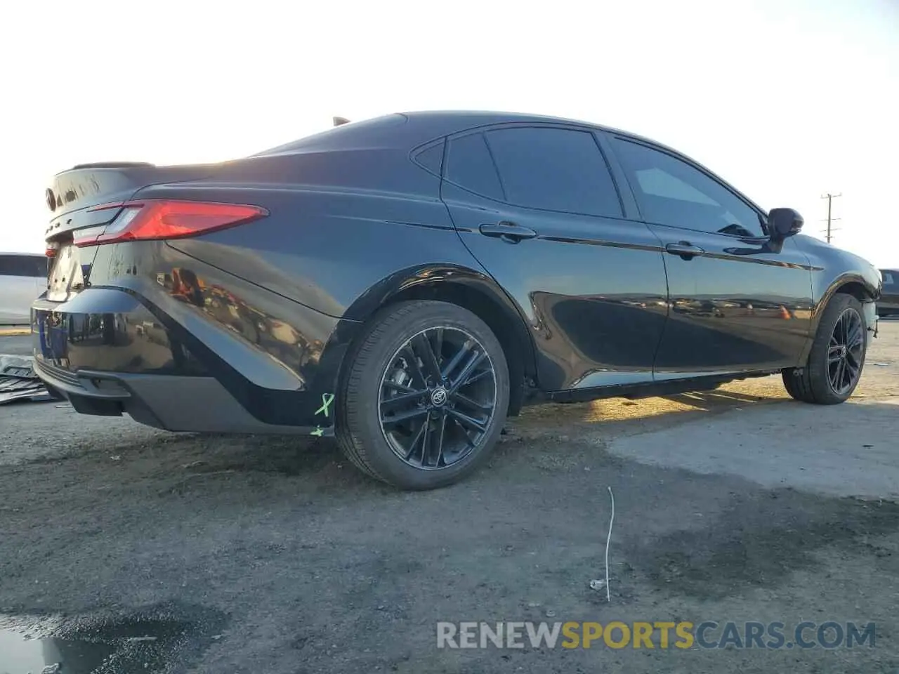 3 fotografías del automóvil dañado 4T1DAACK0SU521681 TOYOTA CAMRY 2025