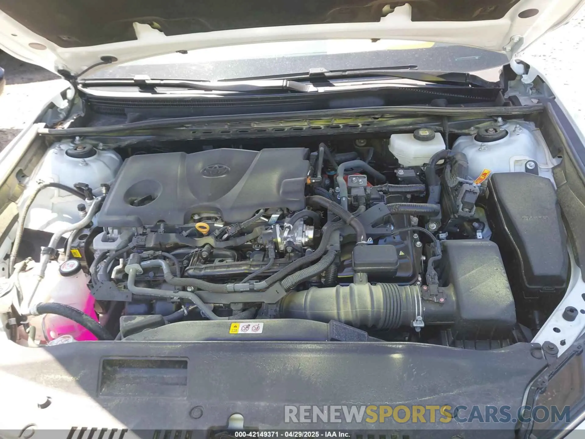 10 fotografías del automóvil dañado 4T1DAACK0SU526749 TOYOTA CAMRY 2025
