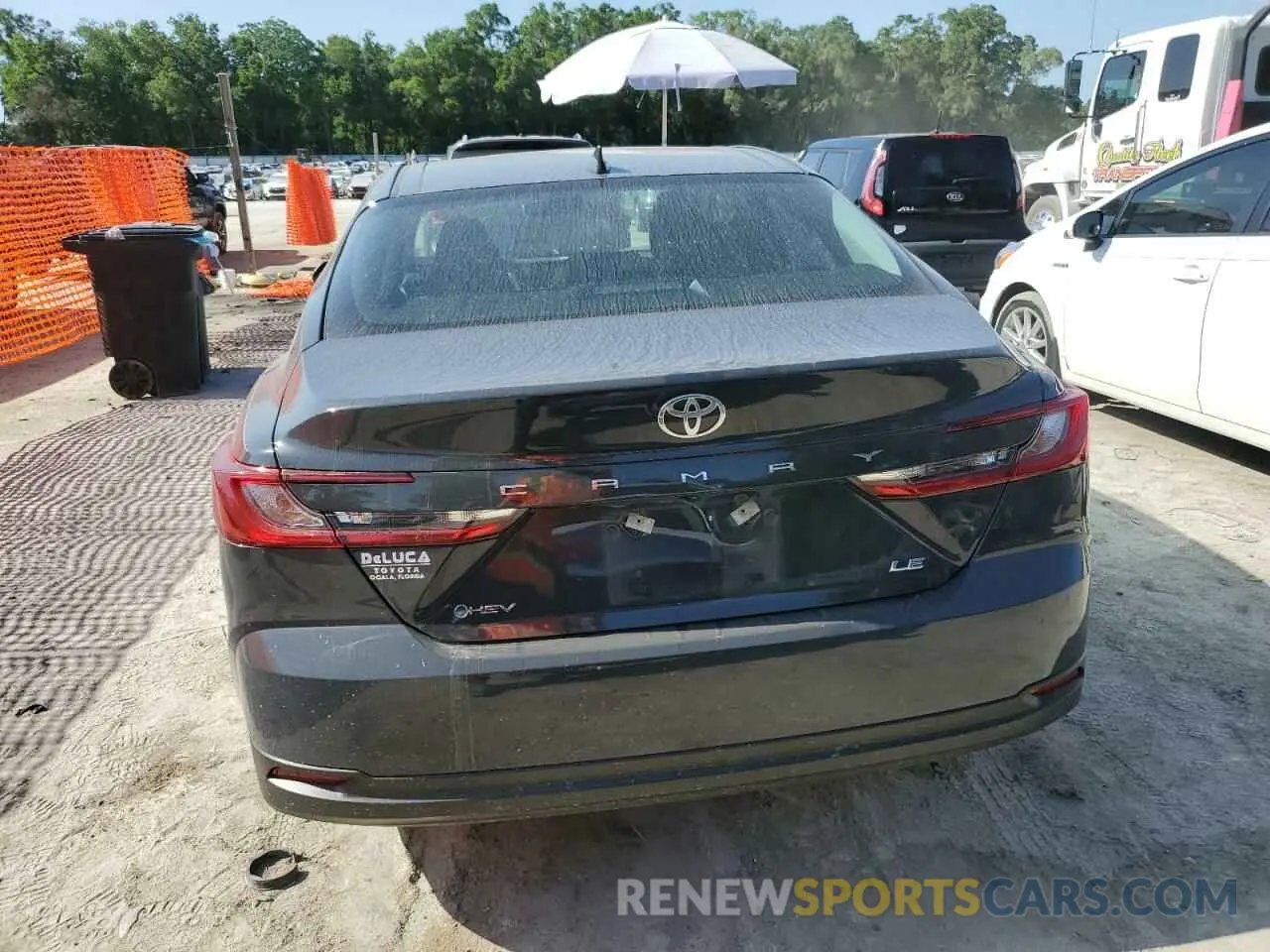 6 fotografías del automóvil dañado 4T1DAACK0SU528078 TOYOTA CAMRY 2025