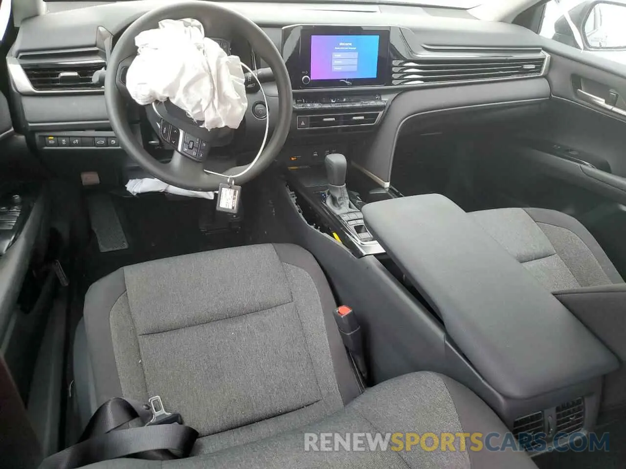 8 fotografías del automóvil dañado 4T1DAACK0SU548072 TOYOTA CAMRY 2025