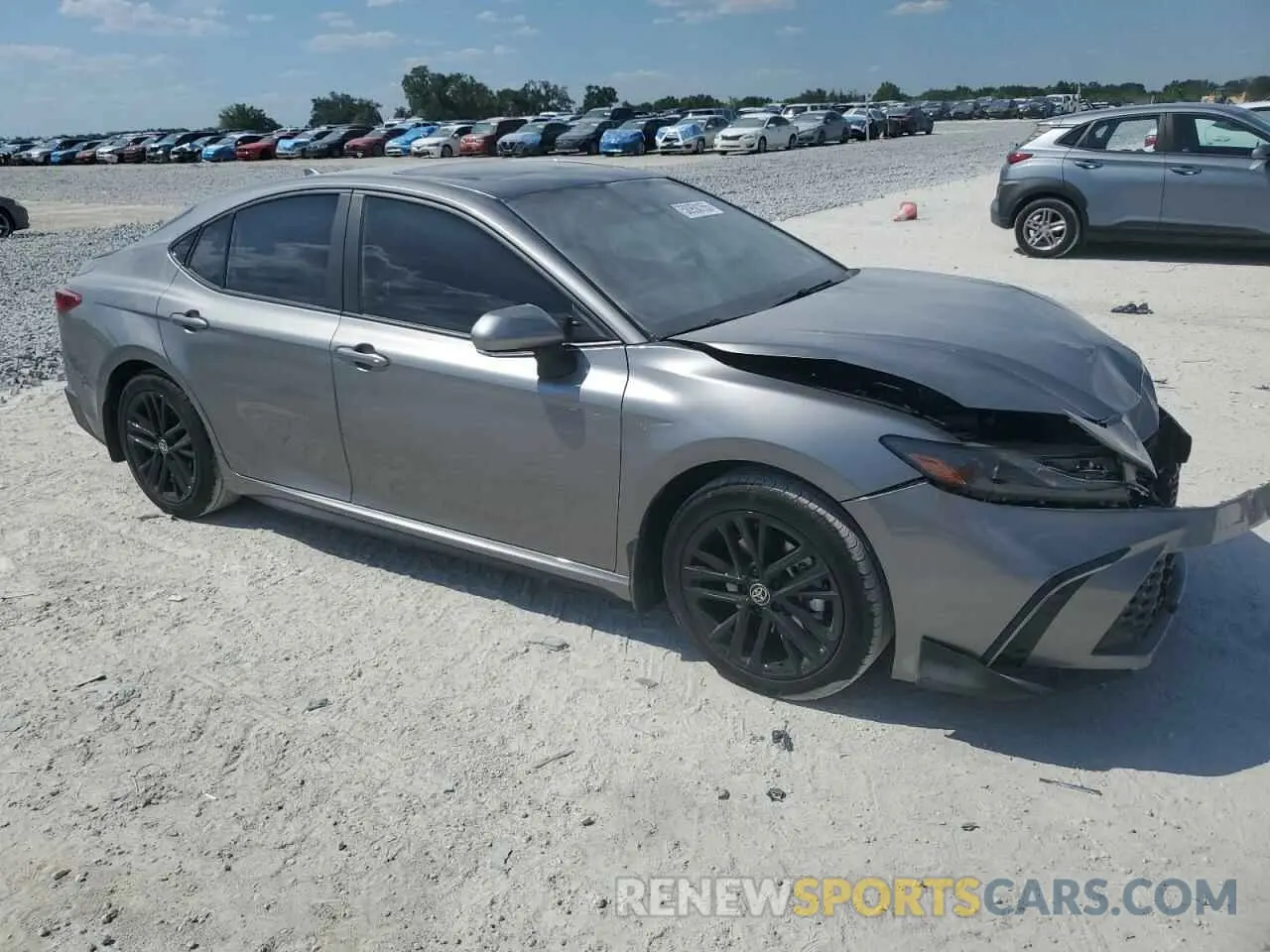 4 fotografías del automóvil dañado 4T1DAACK0SU559704 TOYOTA CAMRY 2025