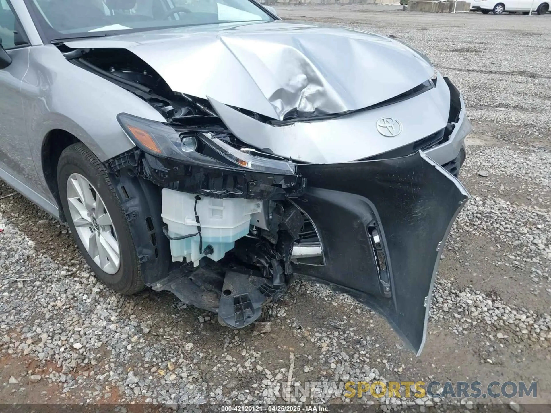 6 fotografías del automóvil dañado 4T1DAACK0SU566474 TOYOTA CAMRY 2025