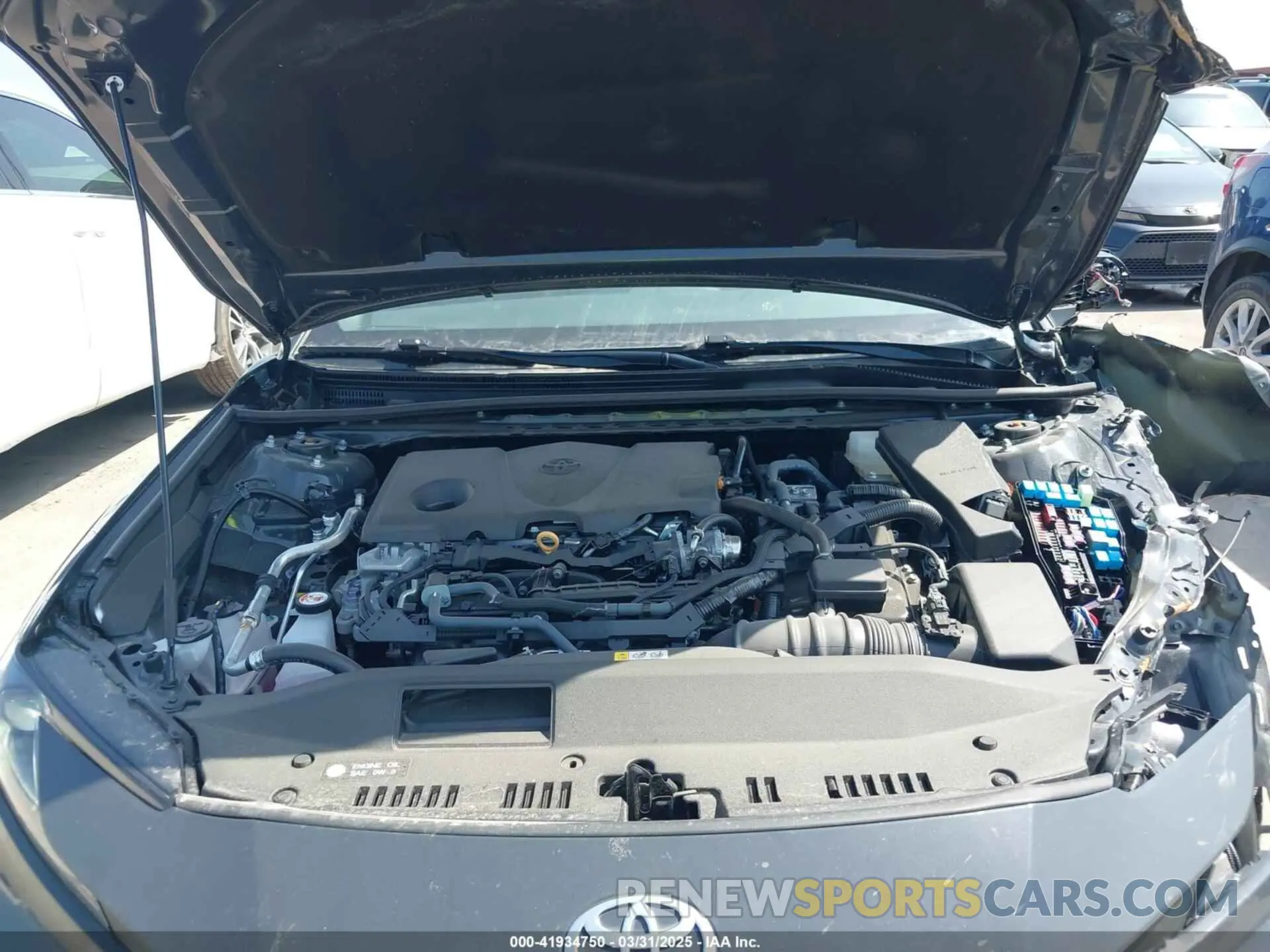10 fotografías del automóvil dañado 4T1DAACK1SU009136 TOYOTA CAMRY 2025