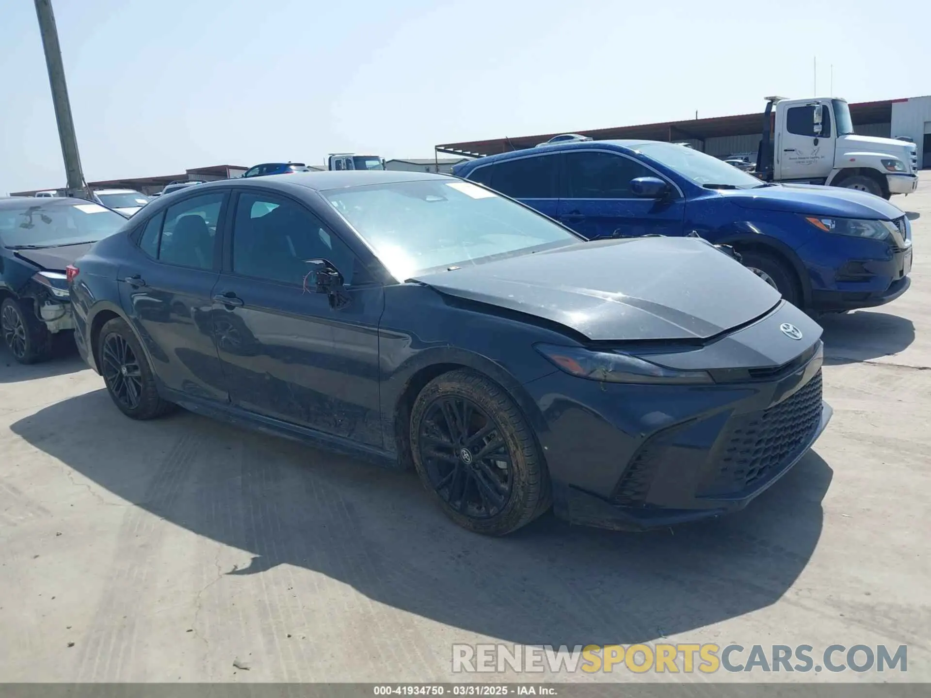 13 fotografías del automóvil dañado 4T1DAACK1SU009136 TOYOTA CAMRY 2025