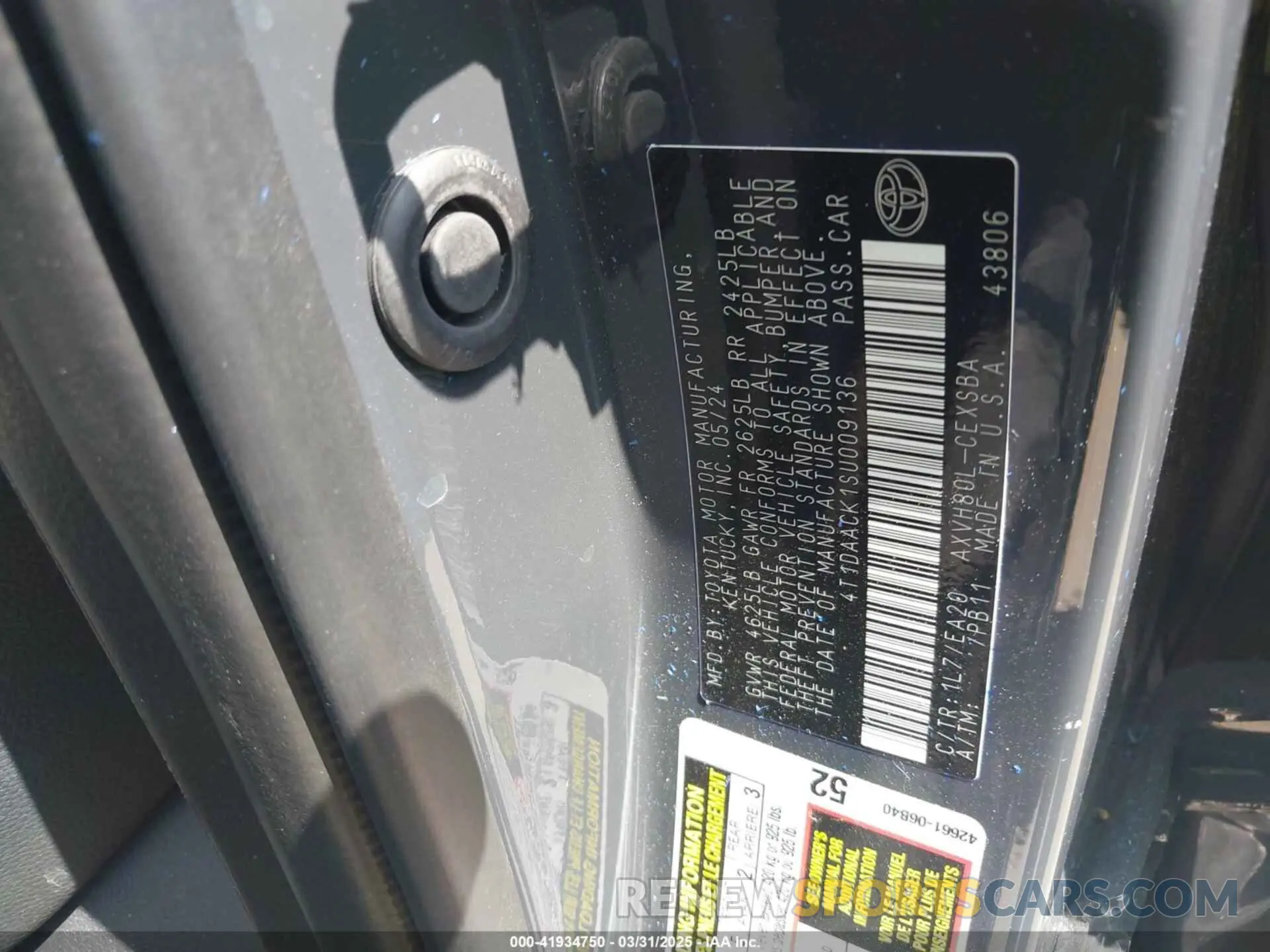 9 fotografías del automóvil dañado 4T1DAACK1SU009136 TOYOTA CAMRY 2025