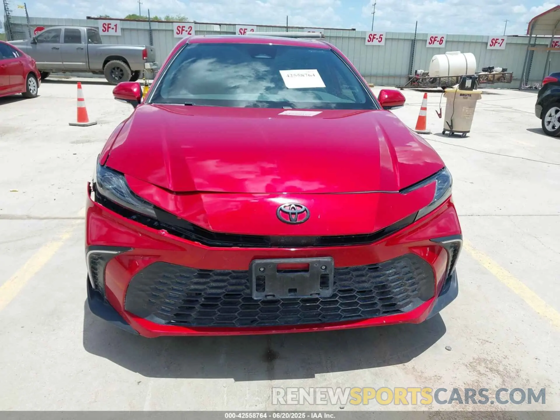 12 fotografías del automóvil dañado 4T1DAACK1SU017141 TOYOTA CAMRY 2025