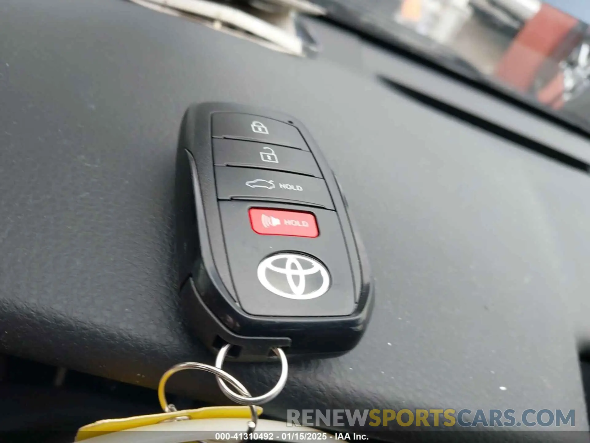 11 fotografías del automóvil dañado 4T1DAACK1SU024865 TOYOTA CAMRY 2025