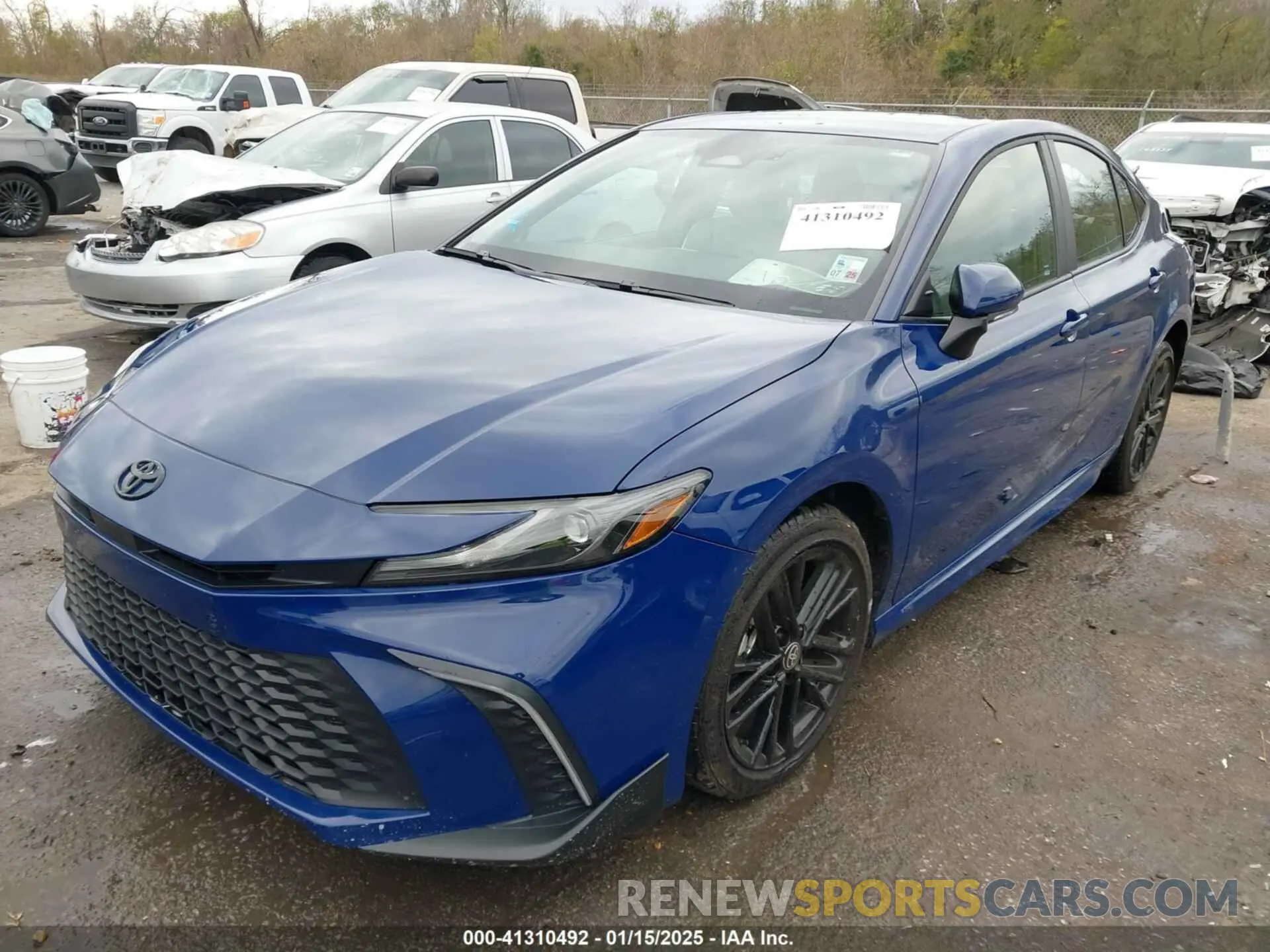2 fotografías del automóvil dañado 4T1DAACK1SU024865 TOYOTA CAMRY 2025
