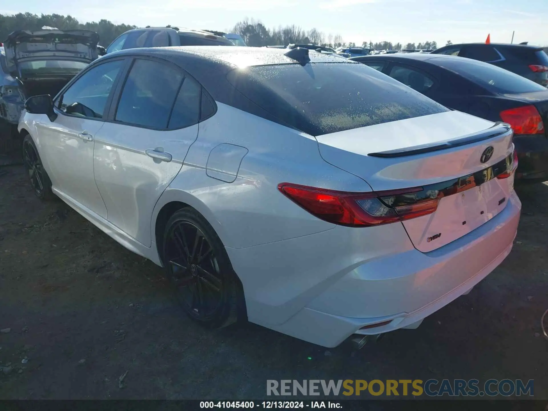 3 fotografías del automóvil dañado 4T1DAACK1SU029953 TOYOTA CAMRY 2025