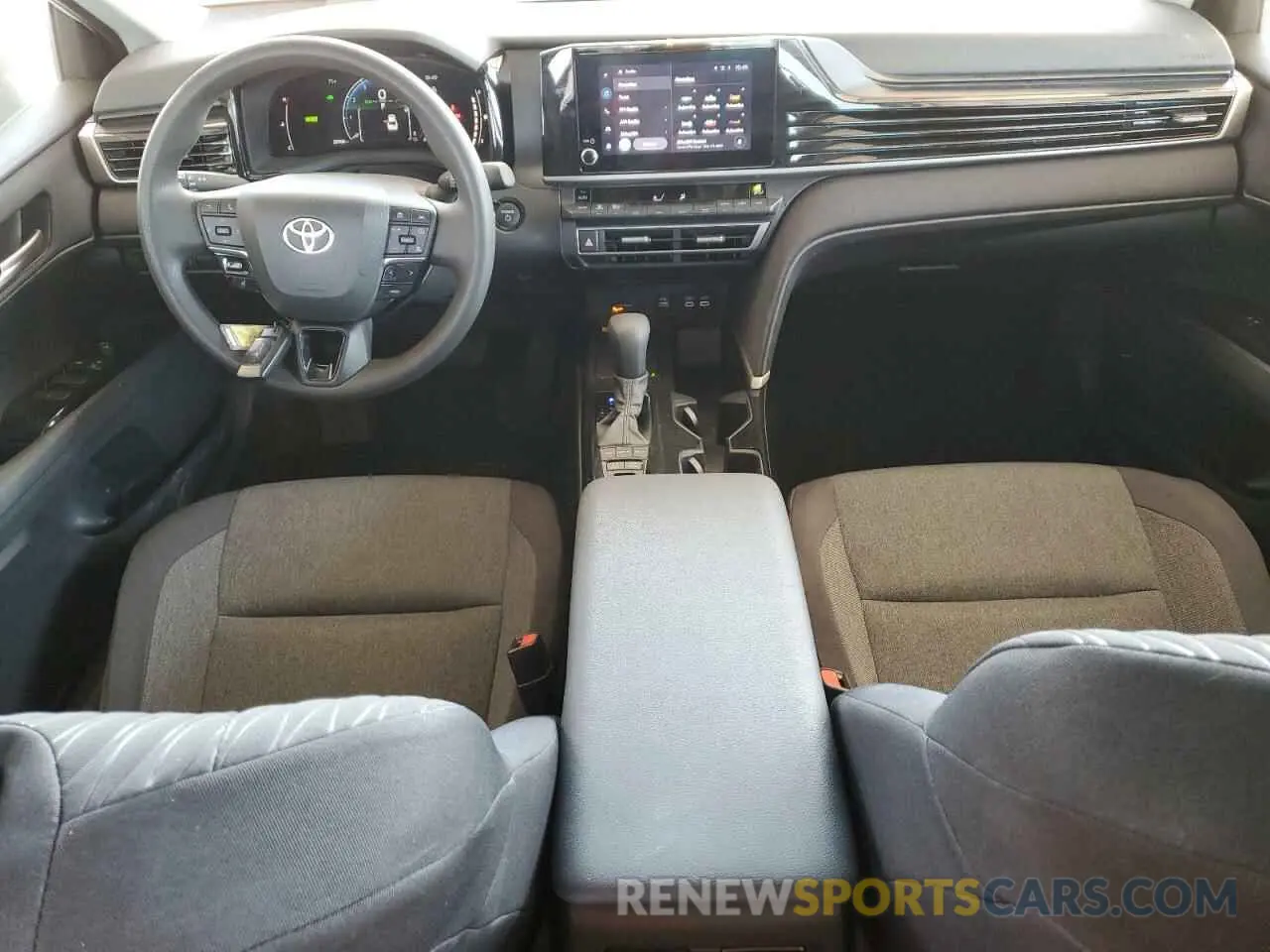 8 fotografías del automóvil dañado 4T1DAACK1SU032710 TOYOTA CAMRY 2025