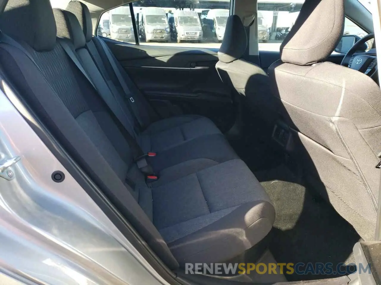 10 fotografías del automóvil dañado 4T1DAACK1SU036000 TOYOTA CAMRY 2025