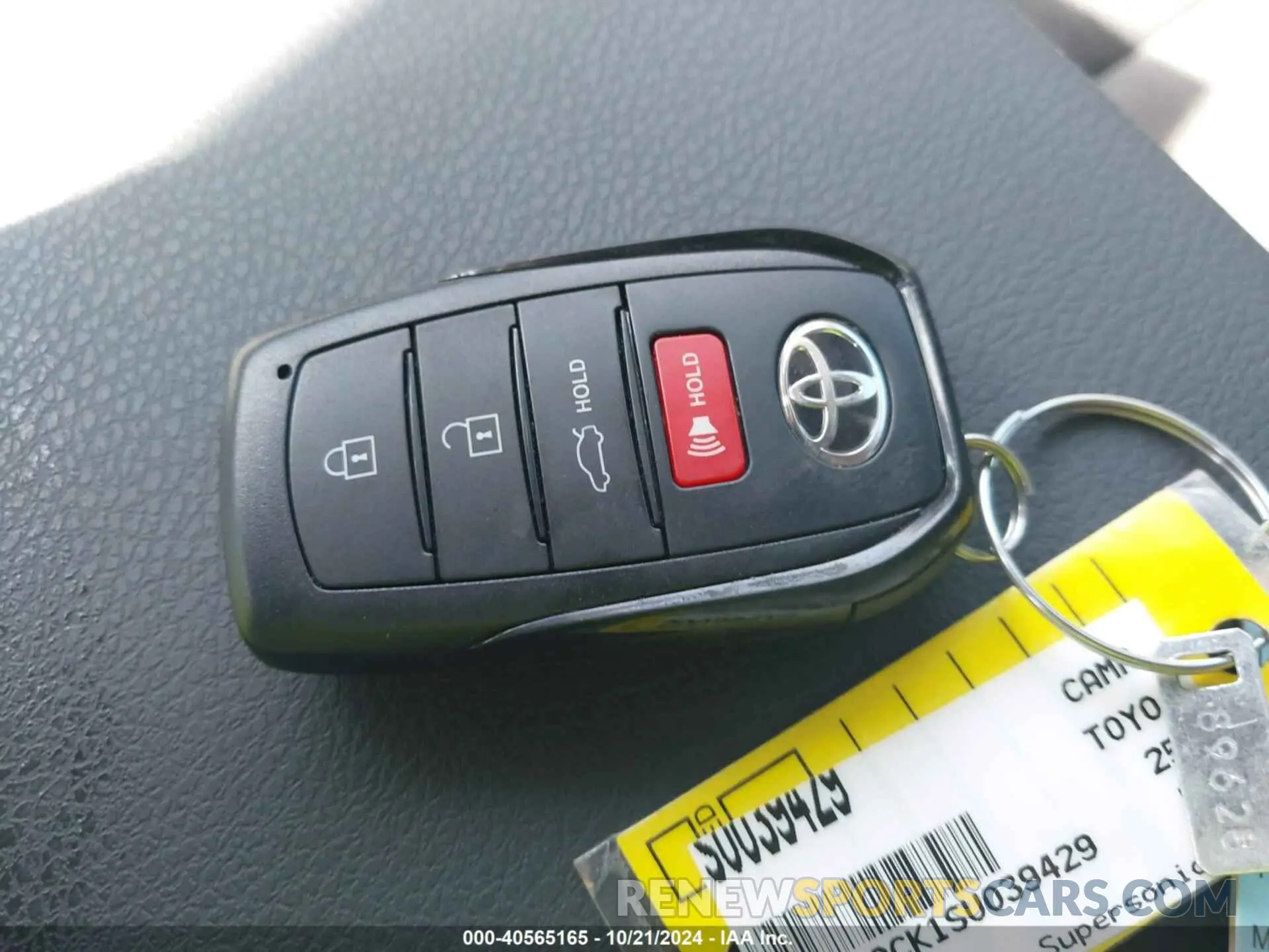 11 fotografías del automóvil dañado 4T1DAACK1SU039429 TOYOTA CAMRY 2025