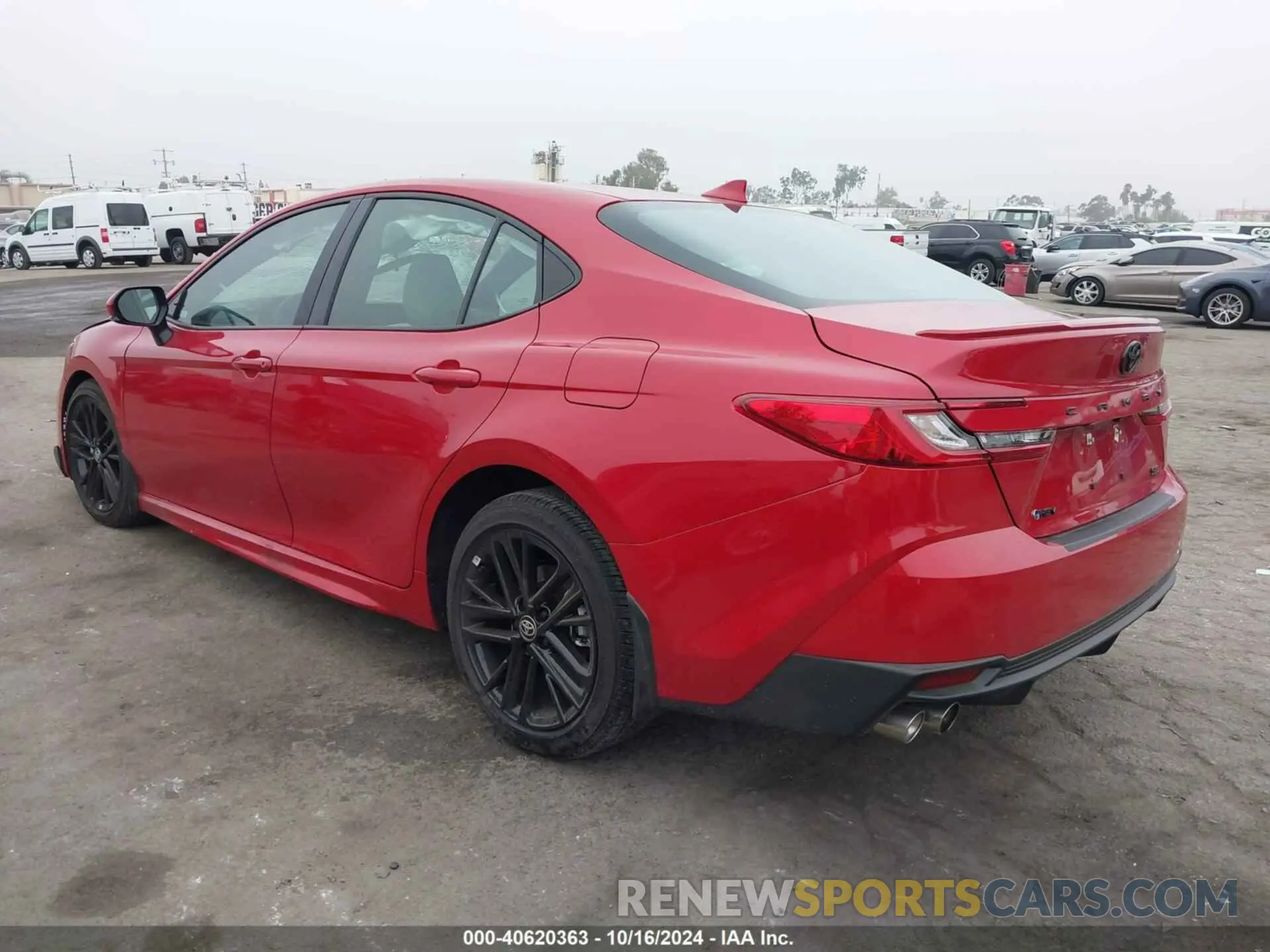 3 fotografías del automóvil dañado 4T1DAACK1SU040936 TOYOTA CAMRY 2025