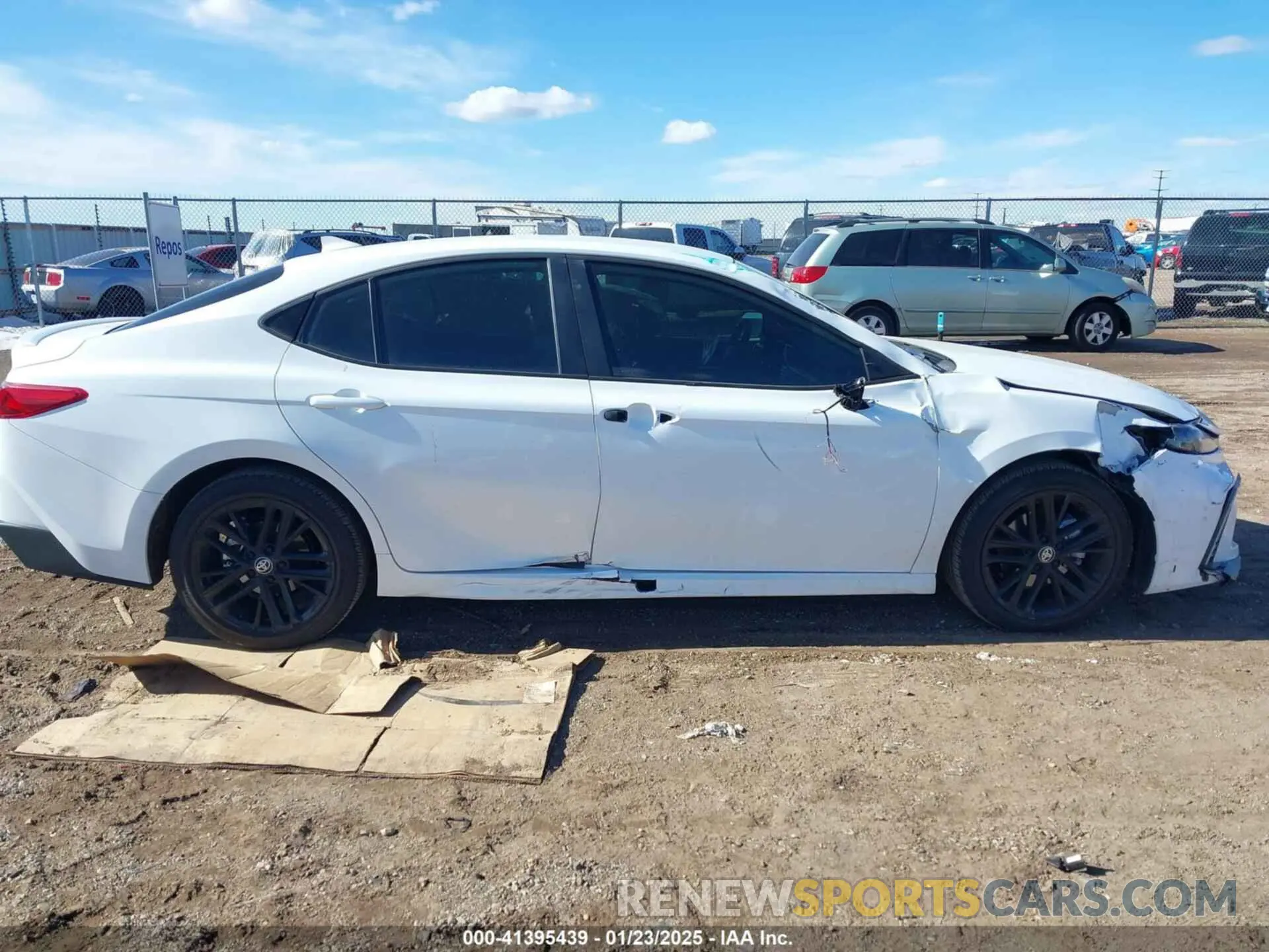 13 fotografías del automóvil dañado 4T1DAACK1SU045411 TOYOTA CAMRY 2025