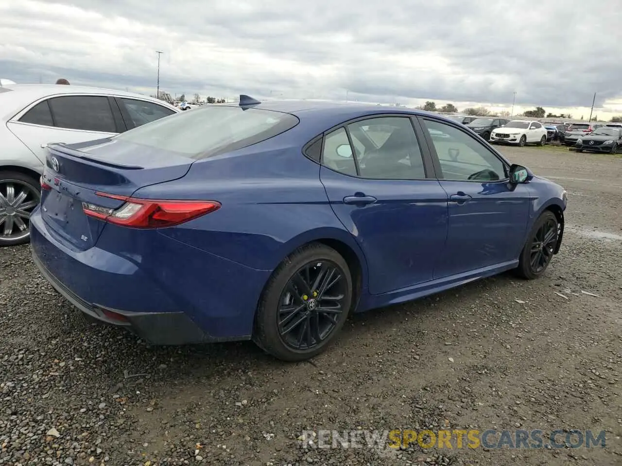 3 fotografías del automóvil dañado 4T1DAACK1SU070955 TOYOTA CAMRY 2025
