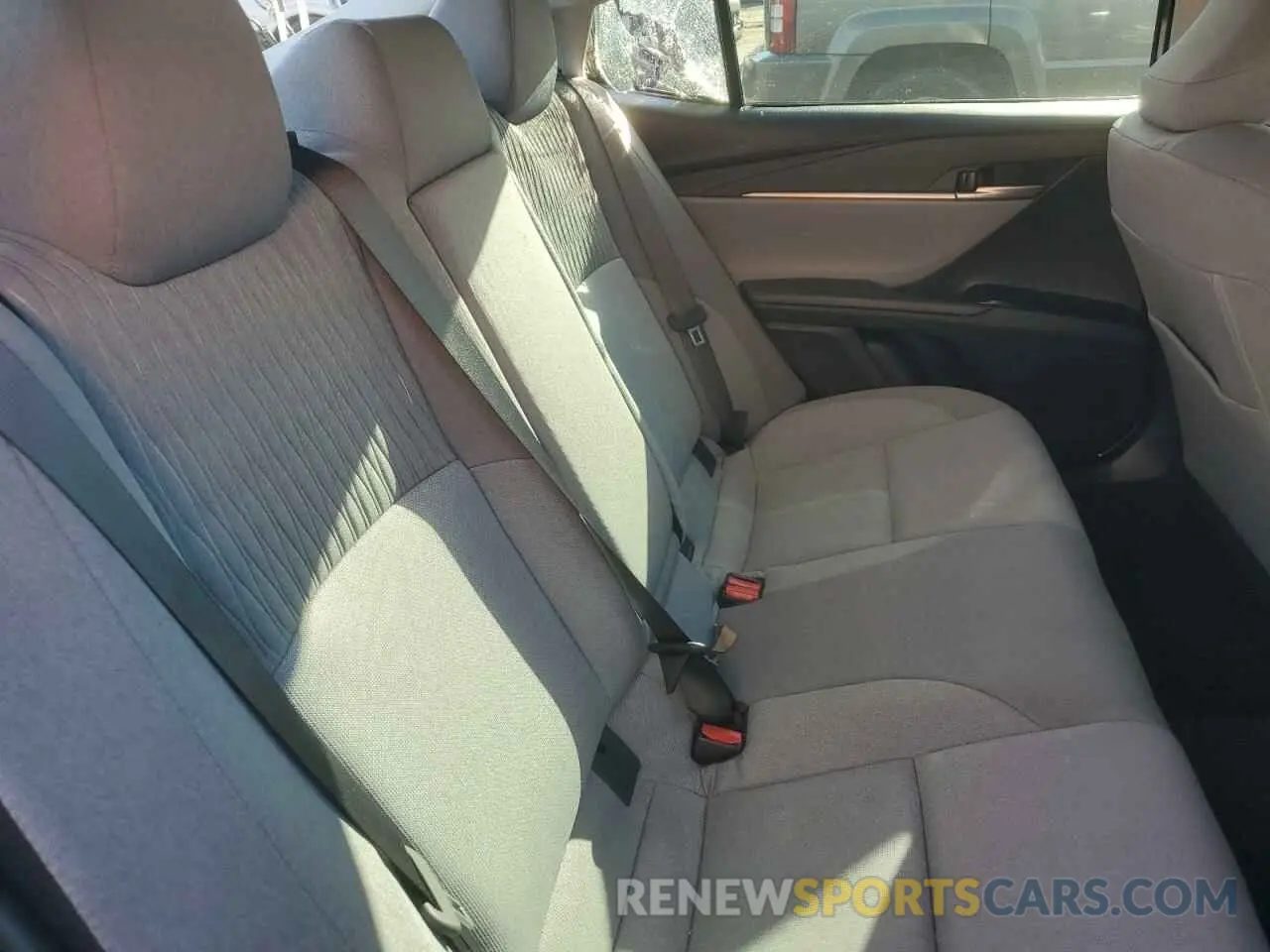 10 fotografías del automóvil dañado 4T1DAACK1SU075296 TOYOTA CAMRY 2025