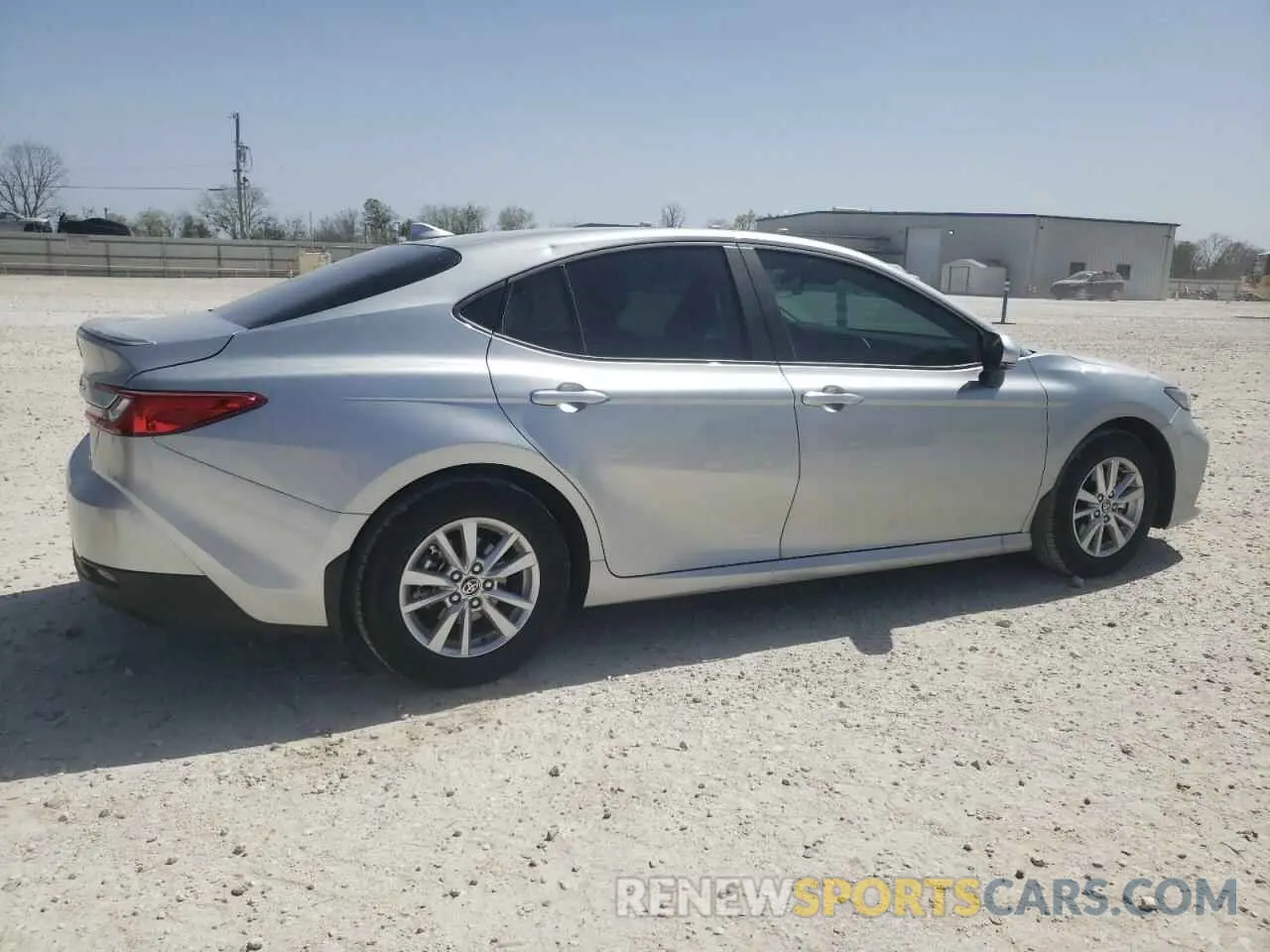 3 fotografías del automóvil dañado 4T1DAACK1SU106966 TOYOTA CAMRY 2025
