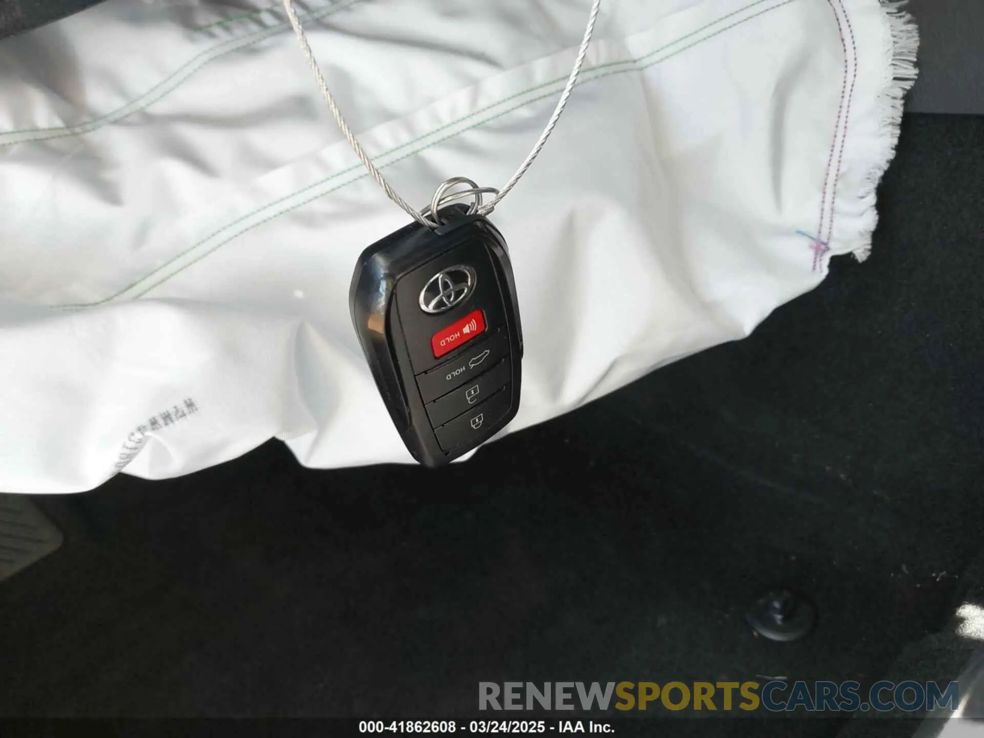 11 fotografías del automóvil dañado 4T1DAACK1SU109043 TOYOTA CAMRY 2025