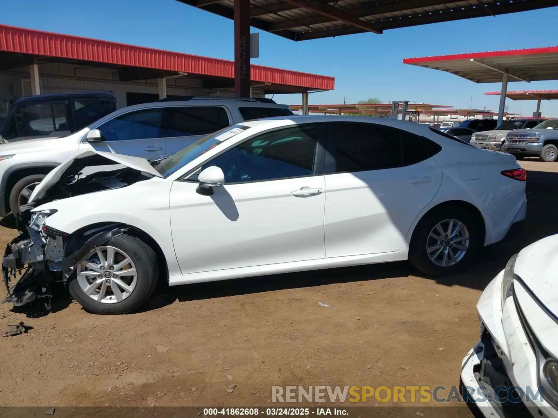 15 fotografías del automóvil dañado 4T1DAACK1SU109043 TOYOTA CAMRY 2025