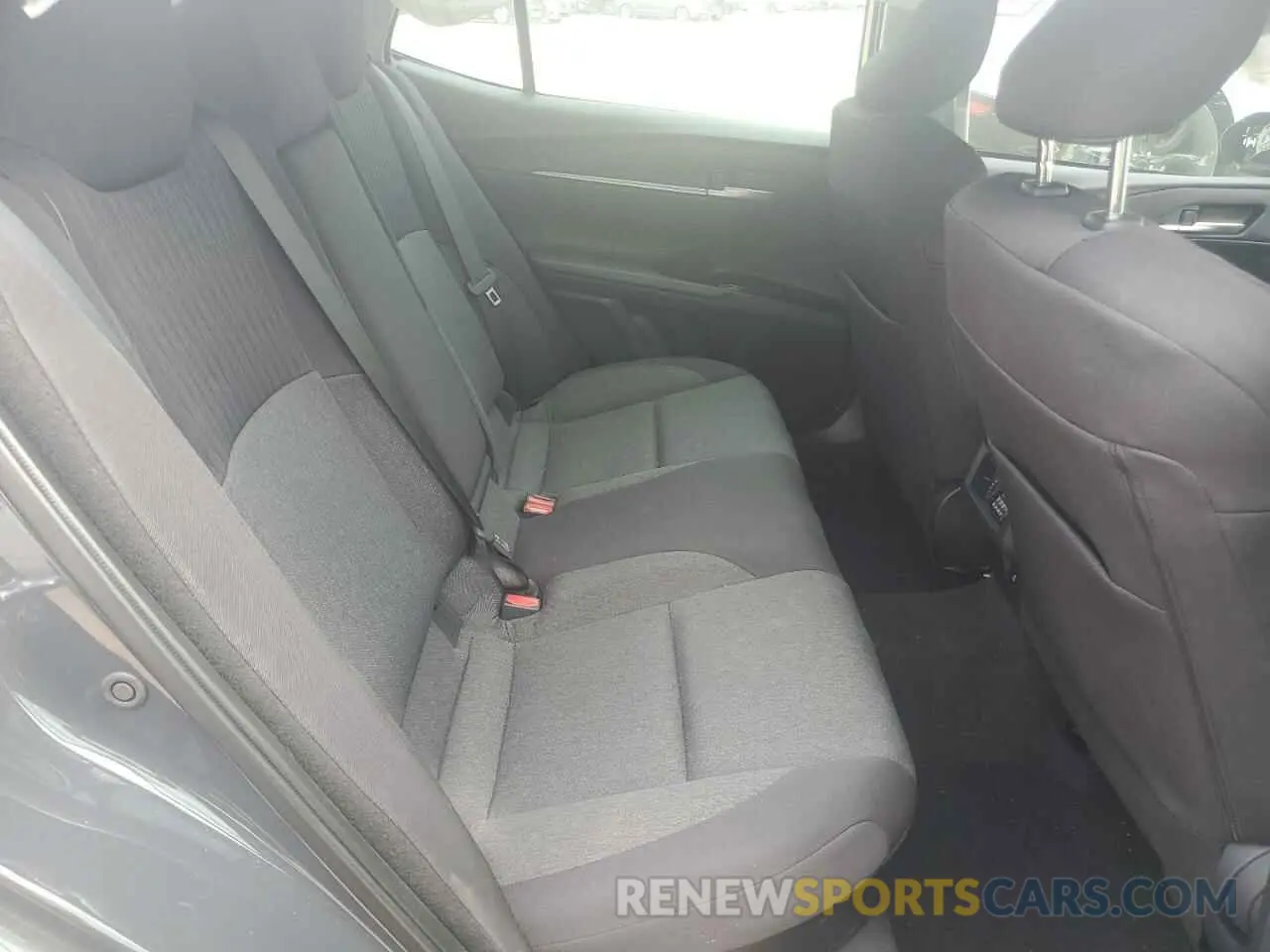 10 fotografías del automóvil dañado 4T1DAACK1SU502234 TOYOTA CAMRY 2025